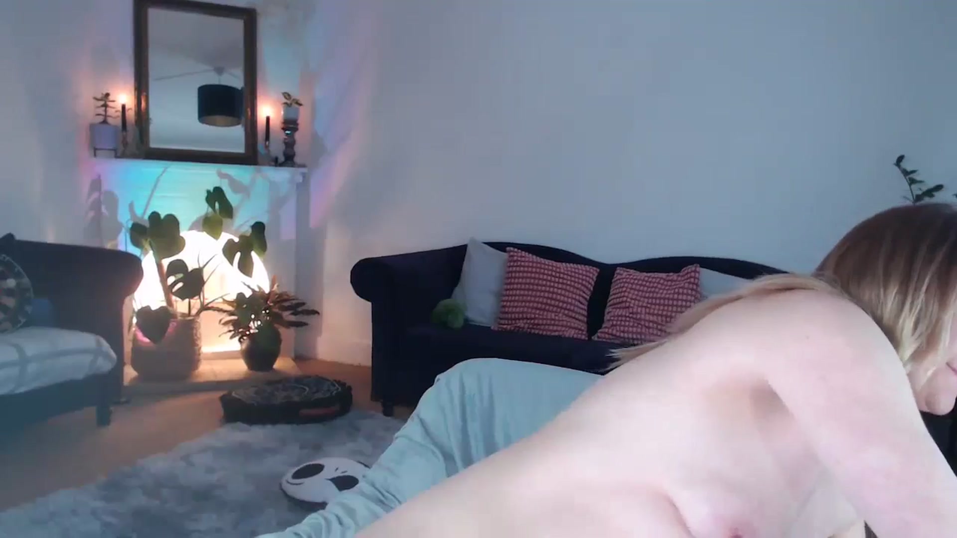 Gallery image thumbnail from xDaisyx's myfreecams stream on, 03/13/2024, 17:22 image 20 of 20