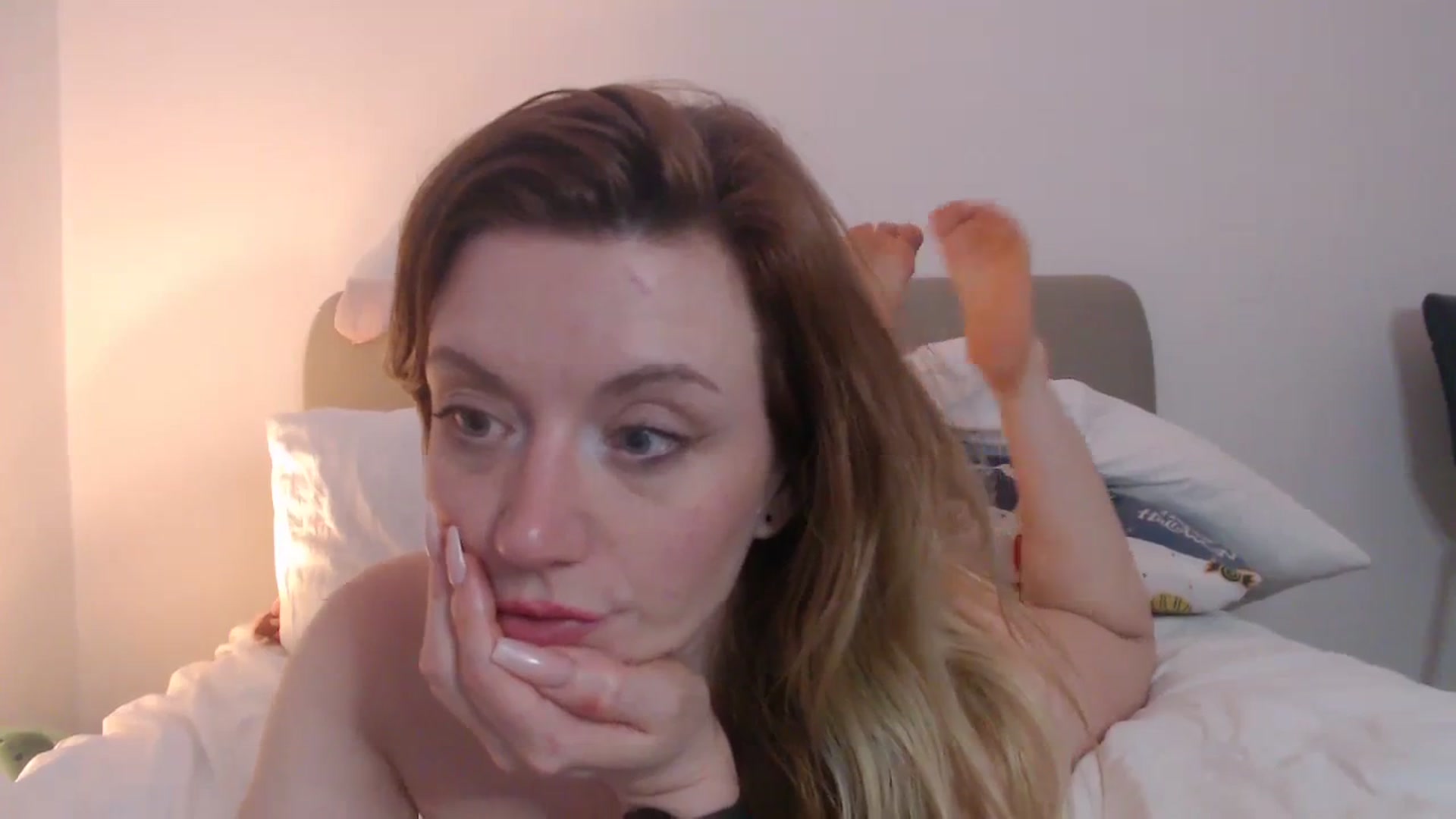 Gallery image thumbnail from xDaisyx's myfreecams stream on, 04/02/2024, 23:45 image 11 of 20