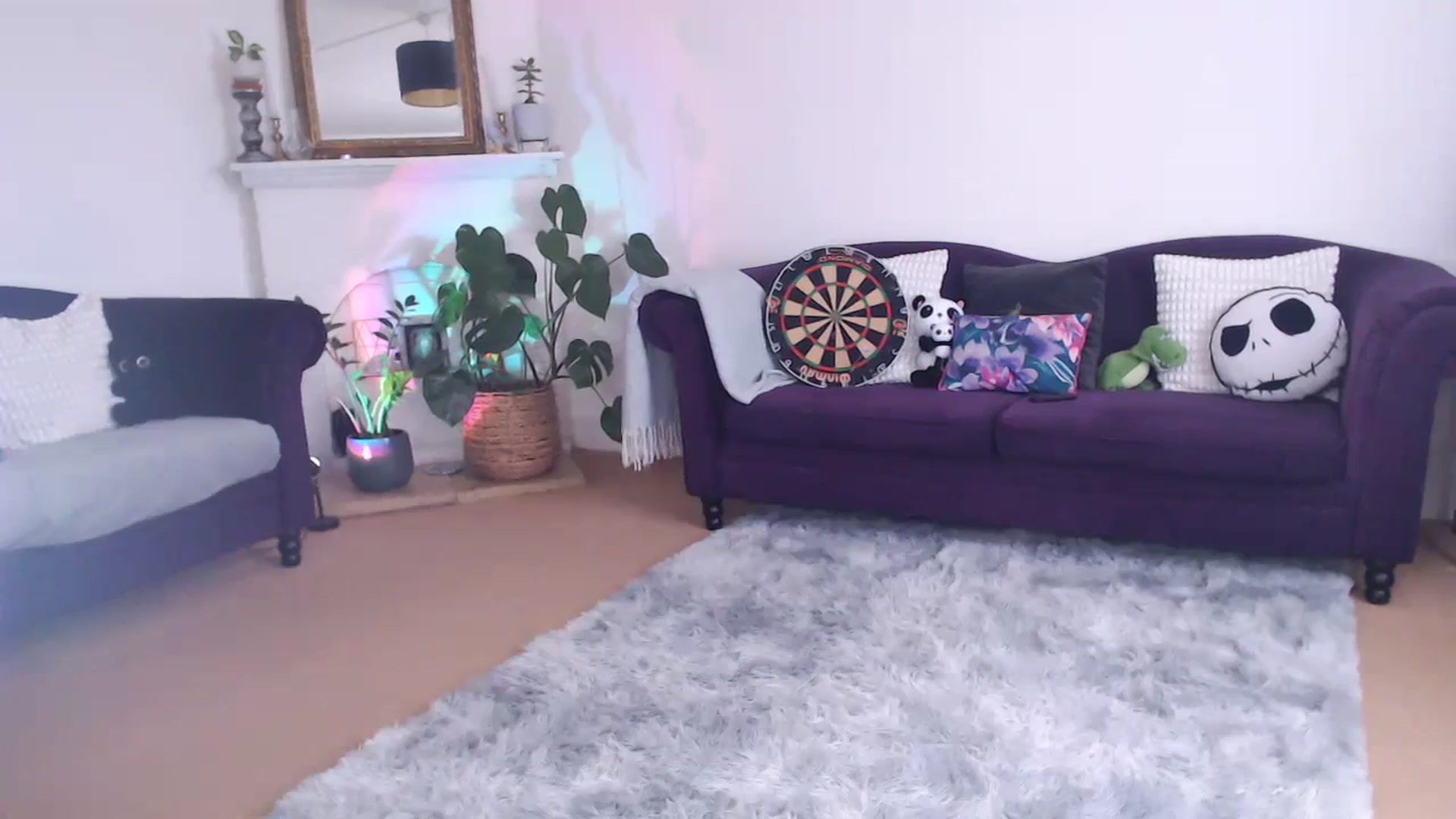 Gallery image thumbnail from xDaisyx's myfreecams stream on, 04/04/2024, 15:04 image 17 of 20