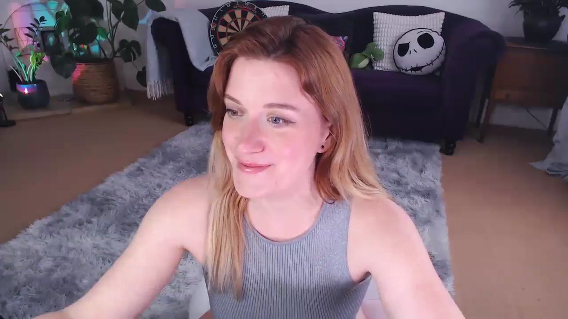 Gallery image thumbnail from xDaisyx's myfreecams stream on, 04/04/2024, 15:04 image 19 of 20
