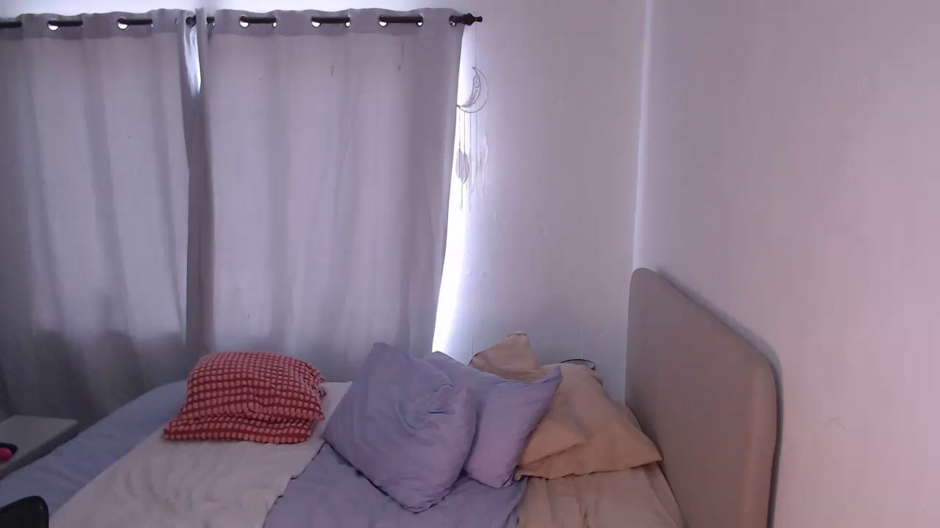 Gallery image thumbnail from xDaisyx's myfreecams stream on, 04/18/2024, 13:54 image 10 of 20