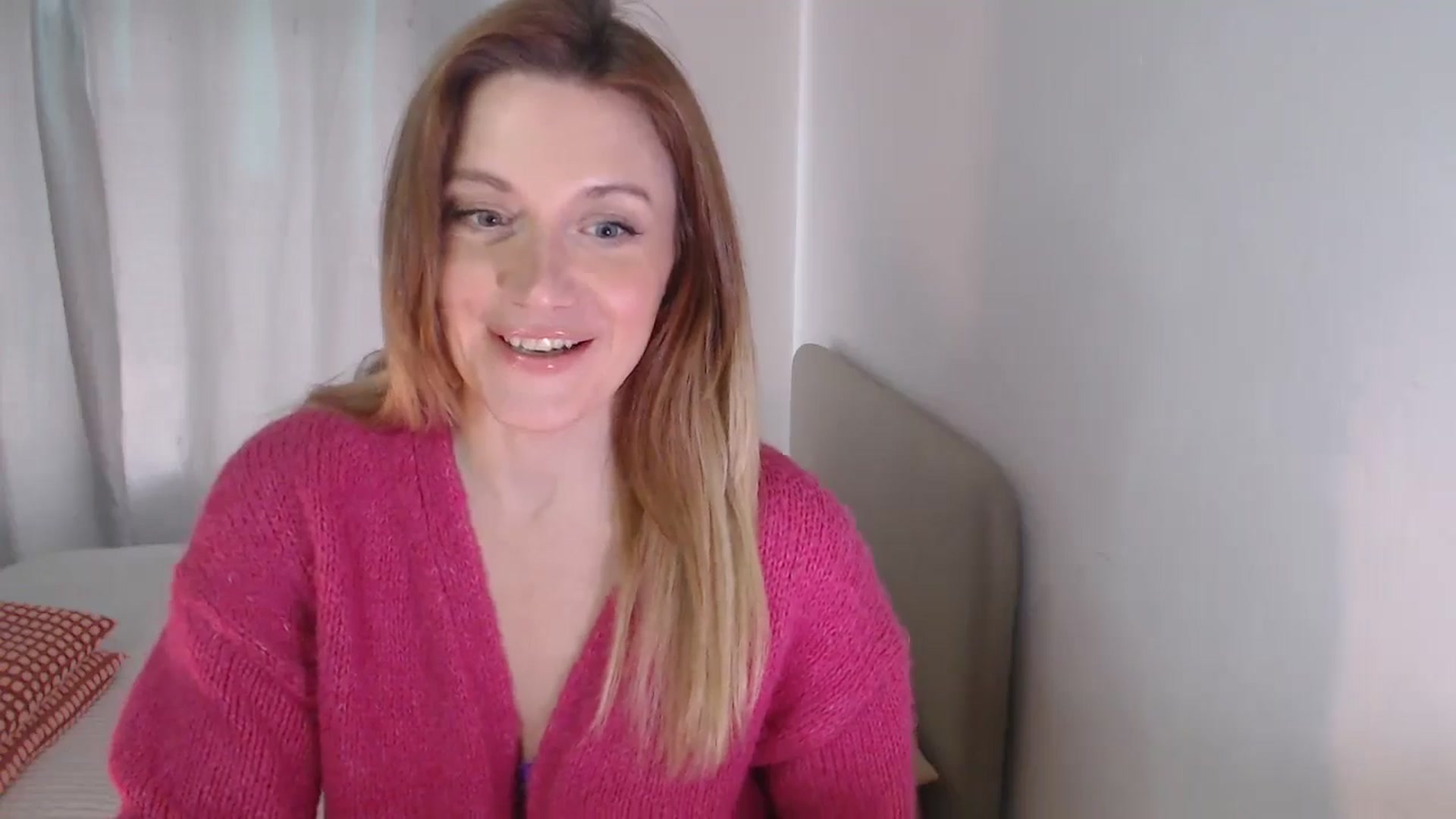 Gallery image thumbnail from xDaisyx's myfreecams stream on, 04/23/2024, 12:46 image 17 of 20