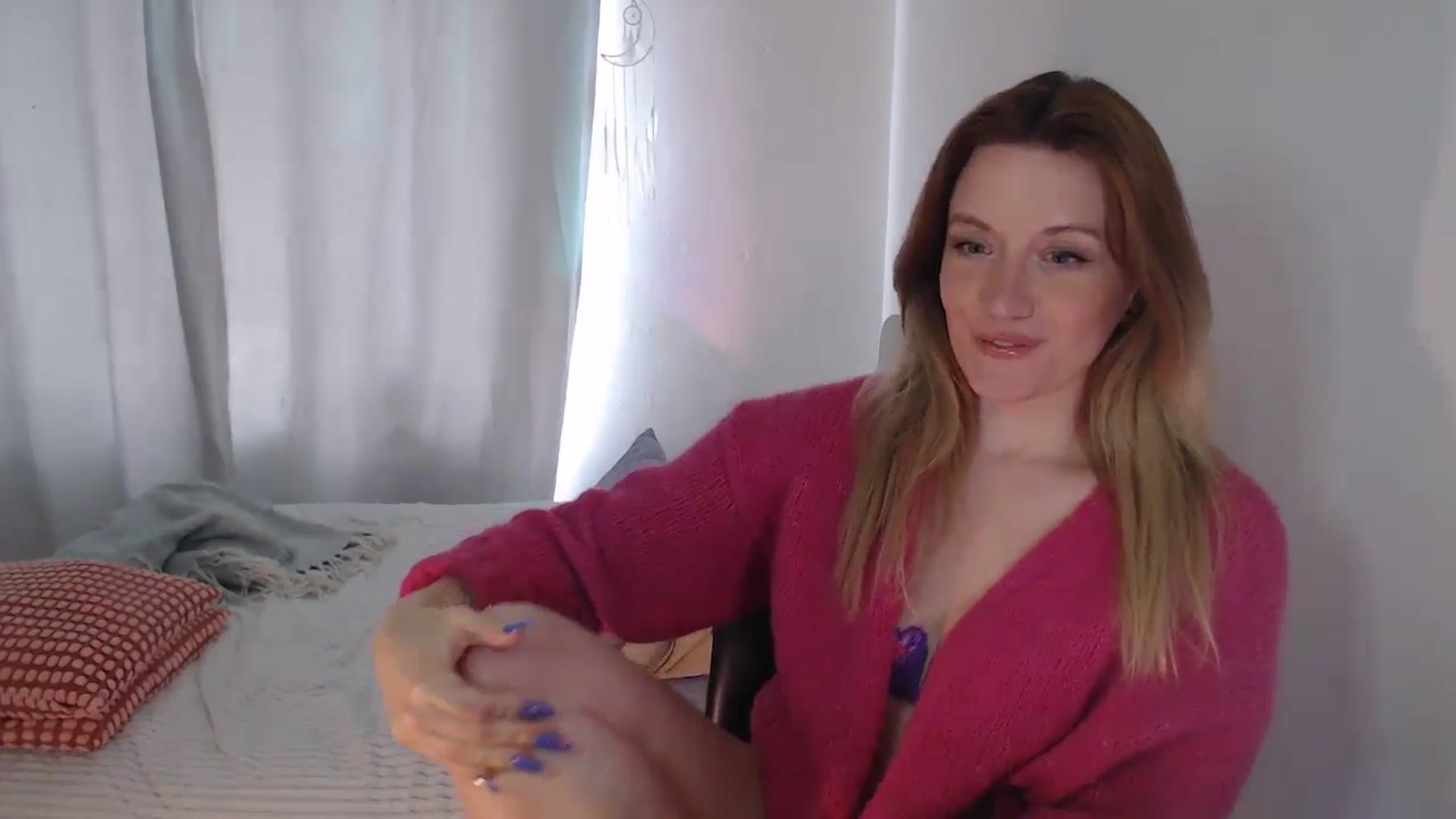 Gallery image thumbnail from xDaisyx's myfreecams stream on, 04/23/2024, 14:32 image 14 of 20