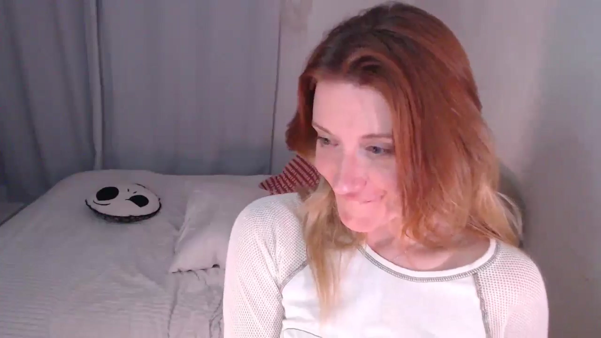 Gallery image thumbnail from xDaisyx's myfreecams stream on, 05/04/2024, 01:03 image 6 of 20