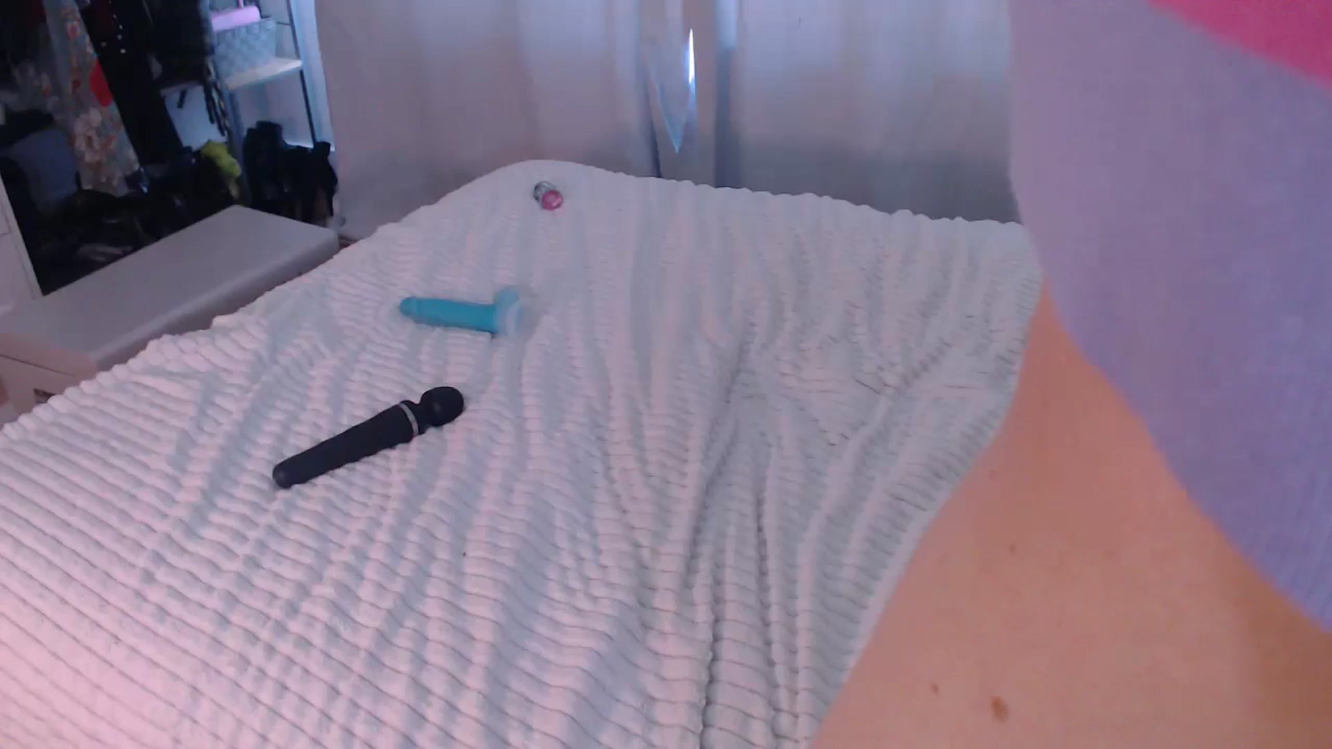 Gallery image thumbnail from xDaisyx's myfreecams stream on, 05/09/2024, 16:07 image 19 of 20