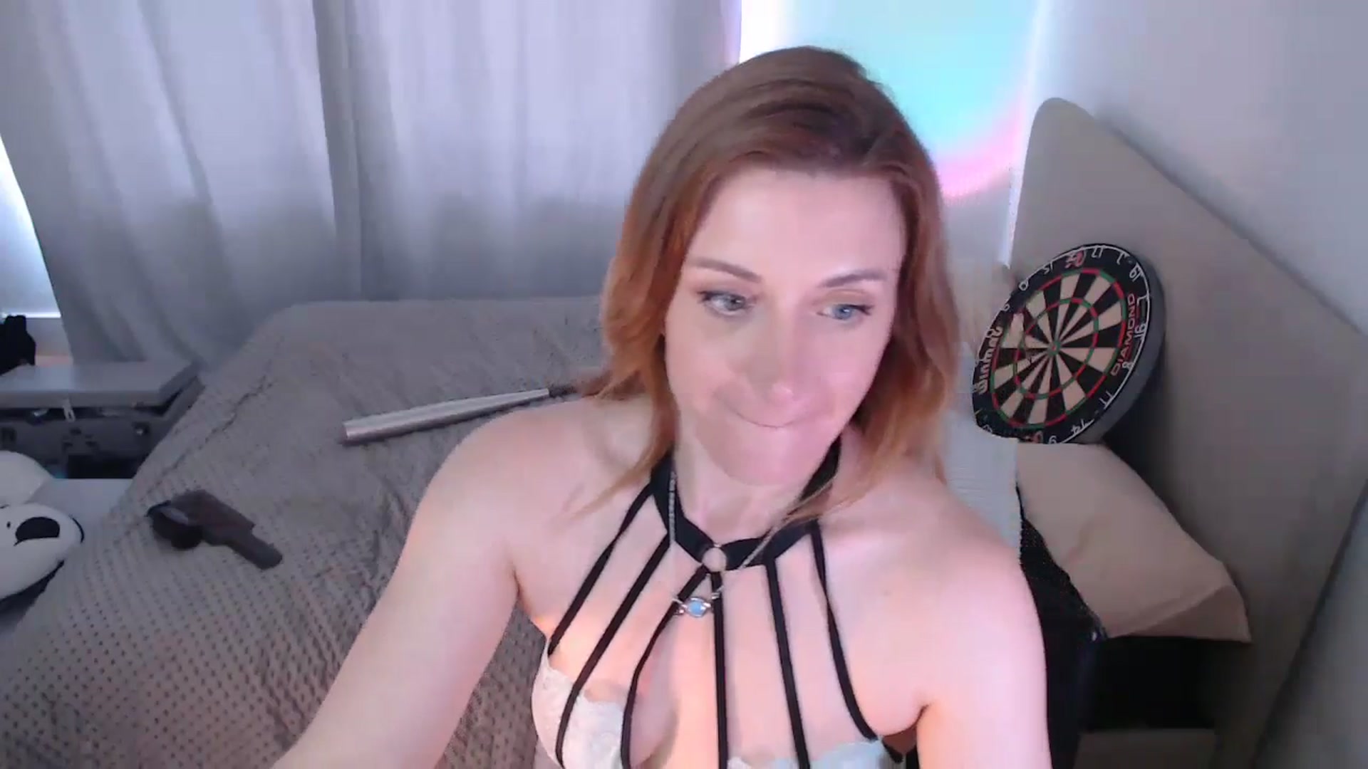 Gallery image thumbnail from xDaisyx's myfreecams stream on, 05/10/2024, 15:08 image 15 of 20