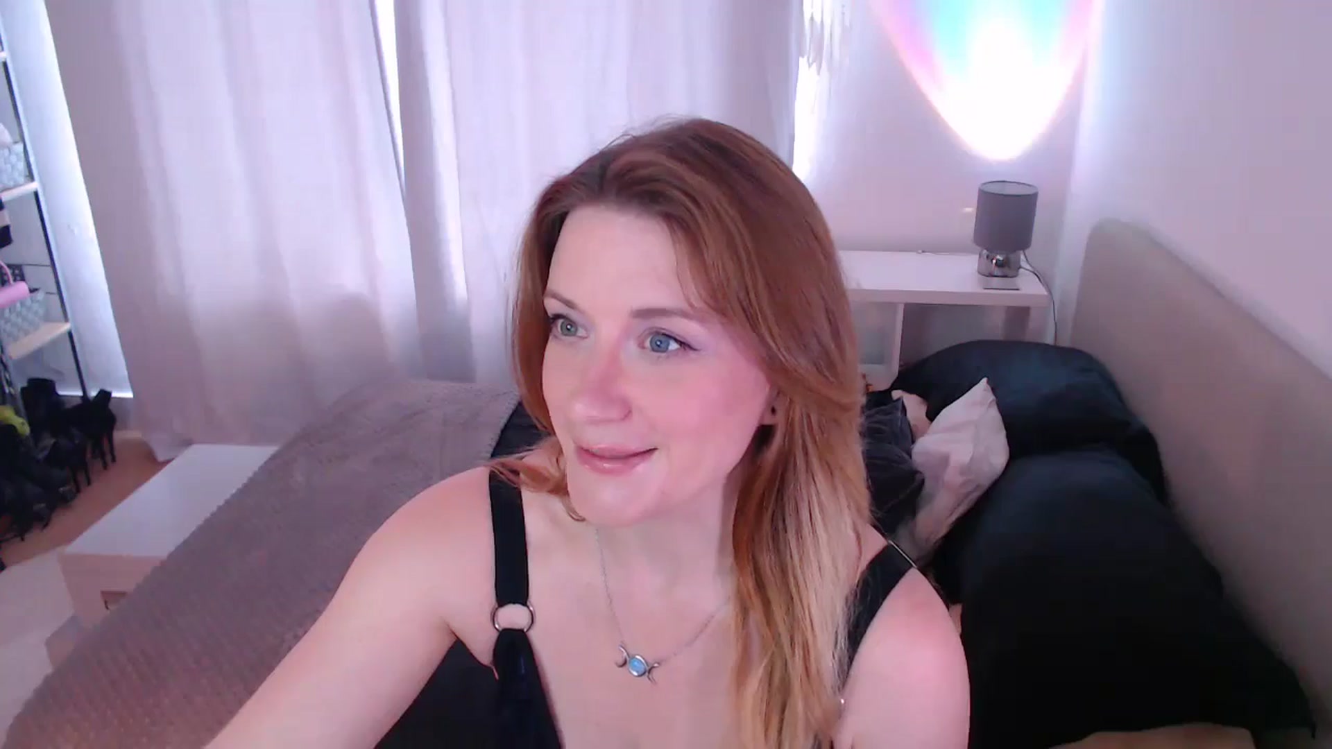 Gallery image thumbnail from xDaisyx's myfreecams stream on, 05/14/2024, 13:06 image 13 of 20