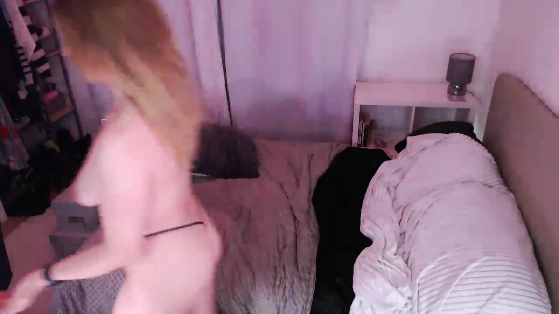 Gallery image thumbnail from xDaisyx's myfreecams stream on, 05/16/2024, 02:00 image 11 of 20