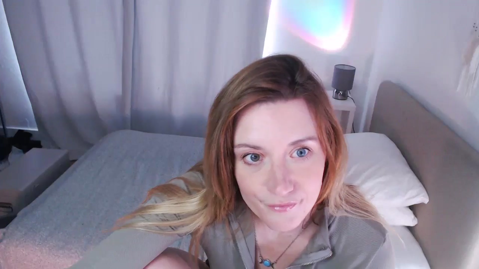 Gallery image thumbnail from xDaisyx's myfreecams stream on, 05/21/2024, 14:01 image 17 of 20