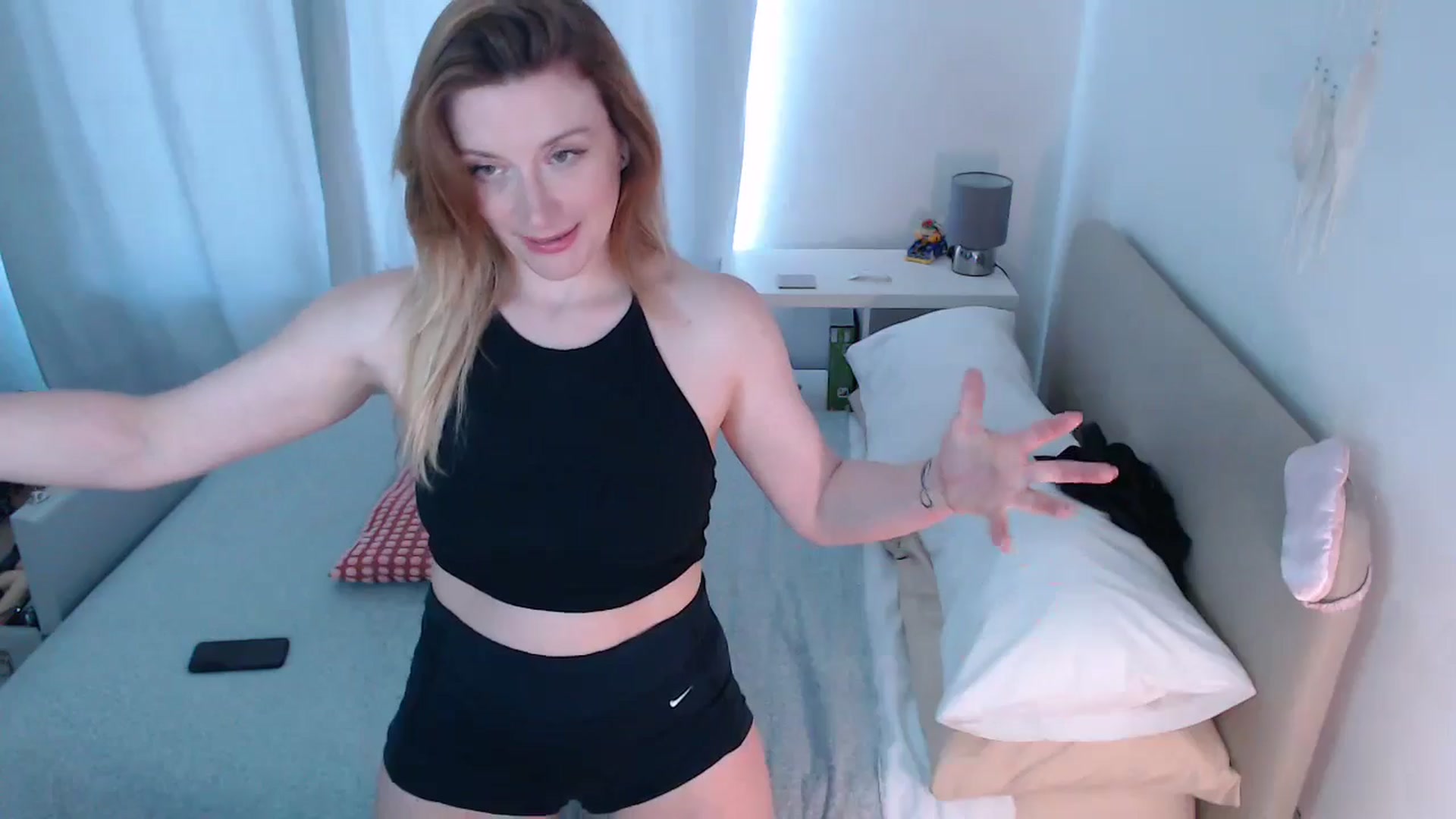 Gallery image thumbnail from xDaisyx's myfreecams stream on, 05/27/2024, 13:17 image 18 of 20