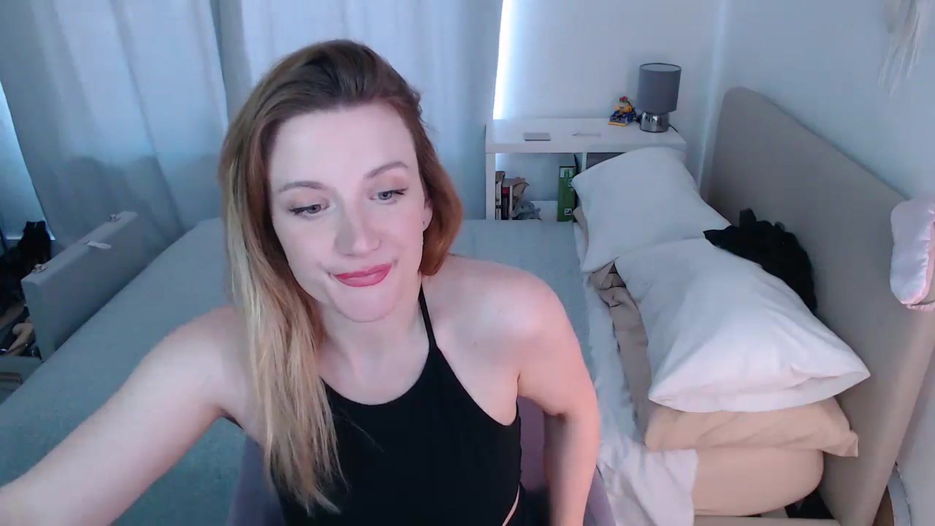 Gallery image thumbnail from xDaisyx's myfreecams stream on, 05/27/2024, 13:17 image 10 of 20