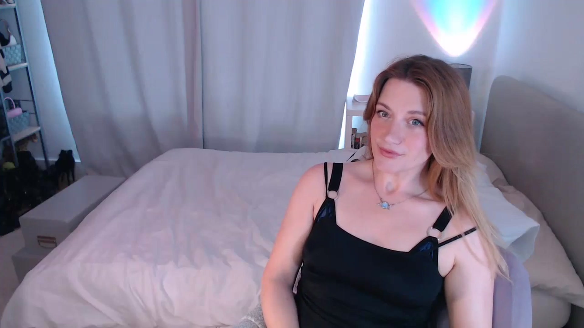 Gallery image thumbnail from xDaisyx's myfreecams stream on, 05/28/2024, 12:16 image 17 of 20