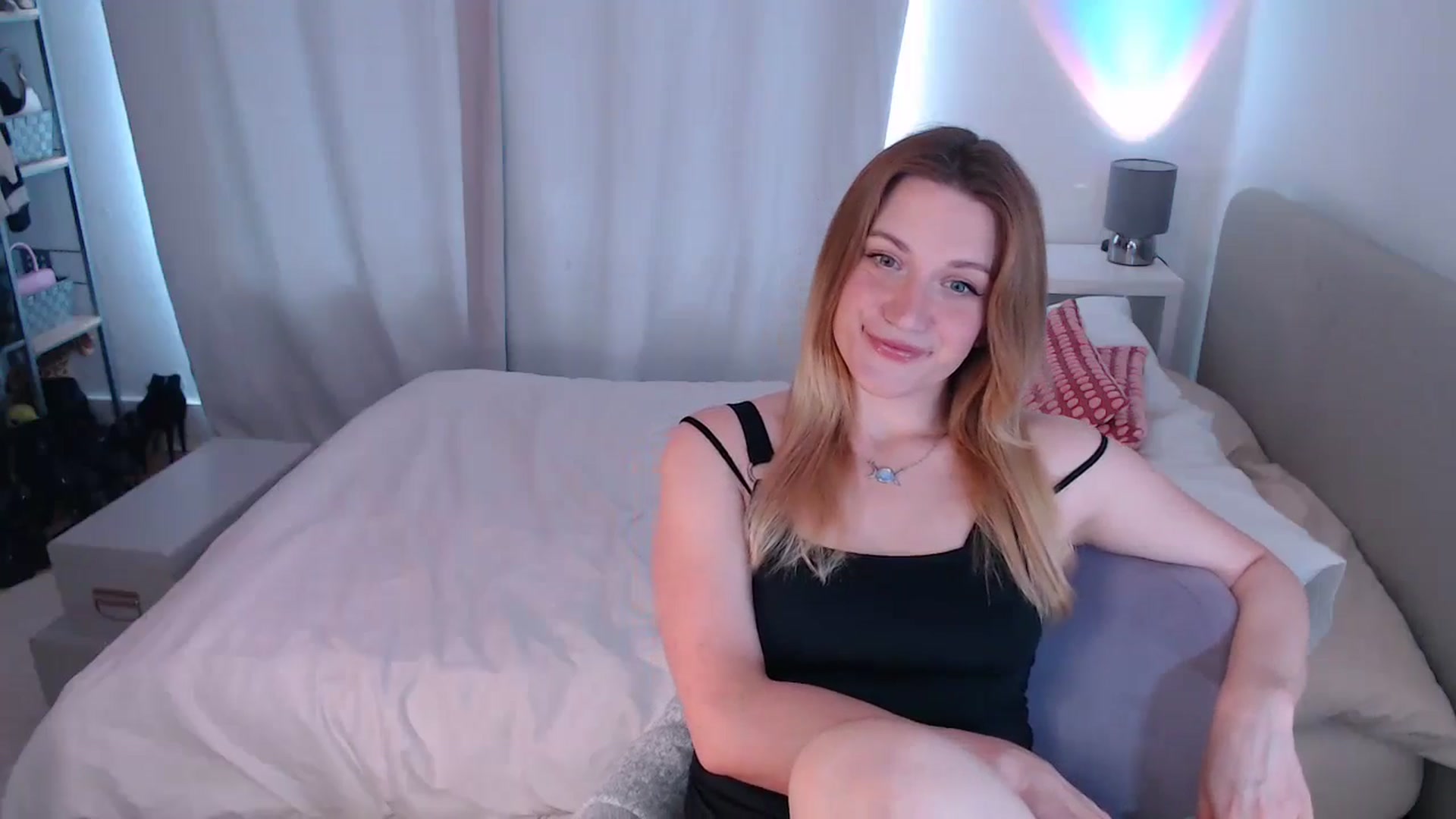 Gallery image thumbnail from xDaisyx's myfreecams stream on, 05/28/2024, 12:16 image 10 of 20