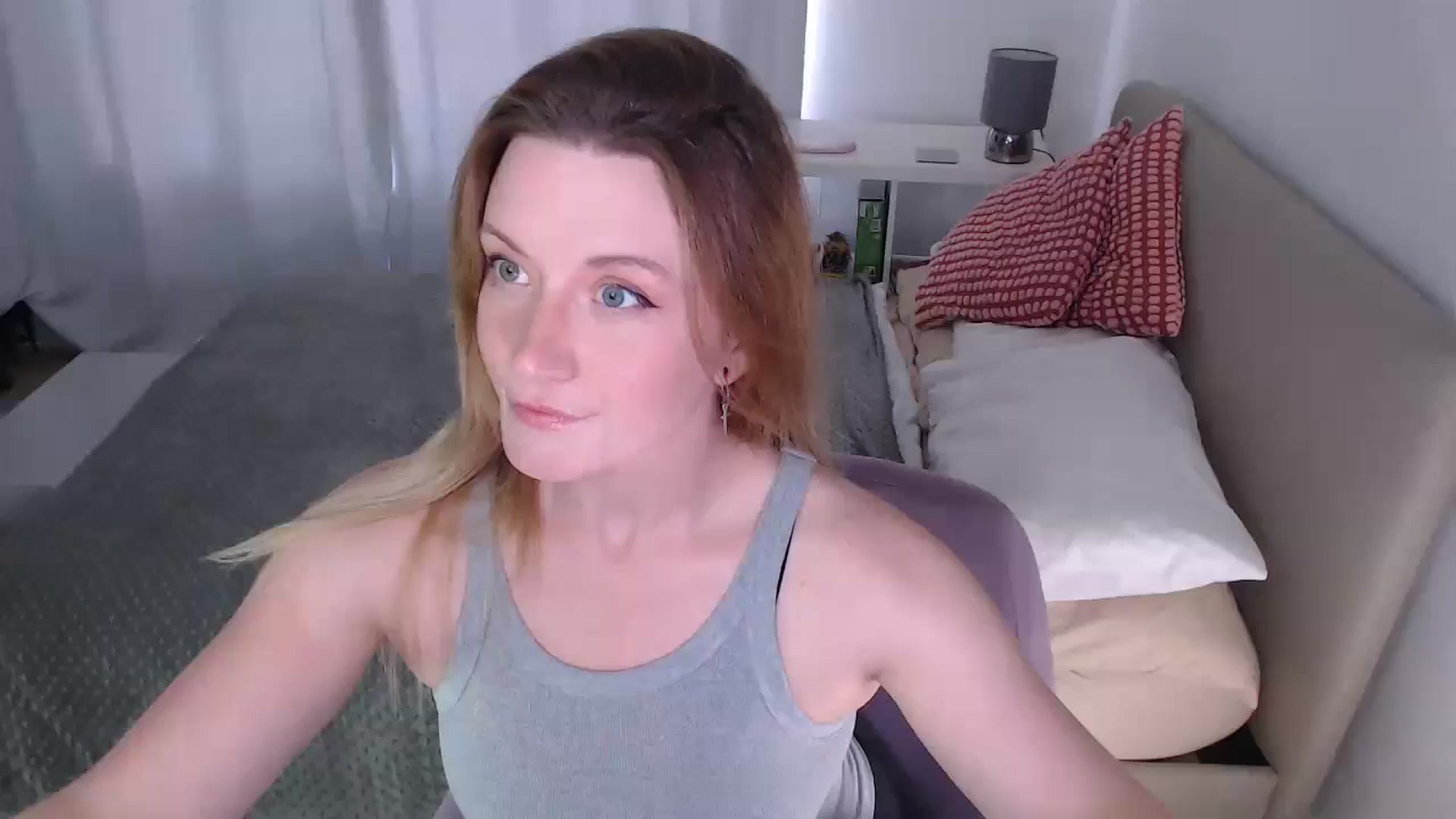 Gallery image thumbnail from xDaisyx's myfreecams stream on, 06/06/2024, 12:48 image 1 of 20