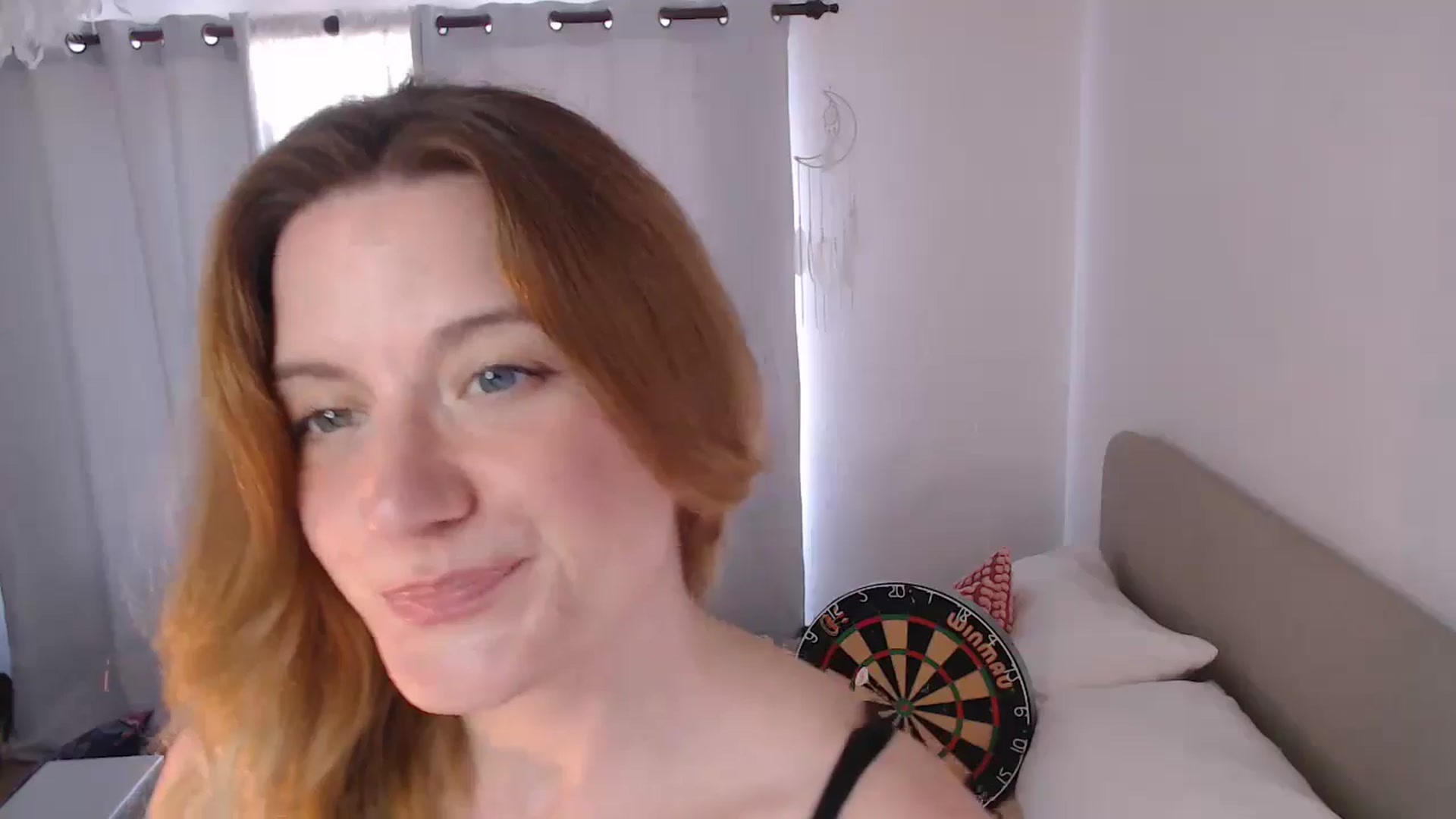 Gallery image thumbnail from xDaisyx's myfreecams stream on, 06/25/2024, 13:59 image 19 of 20