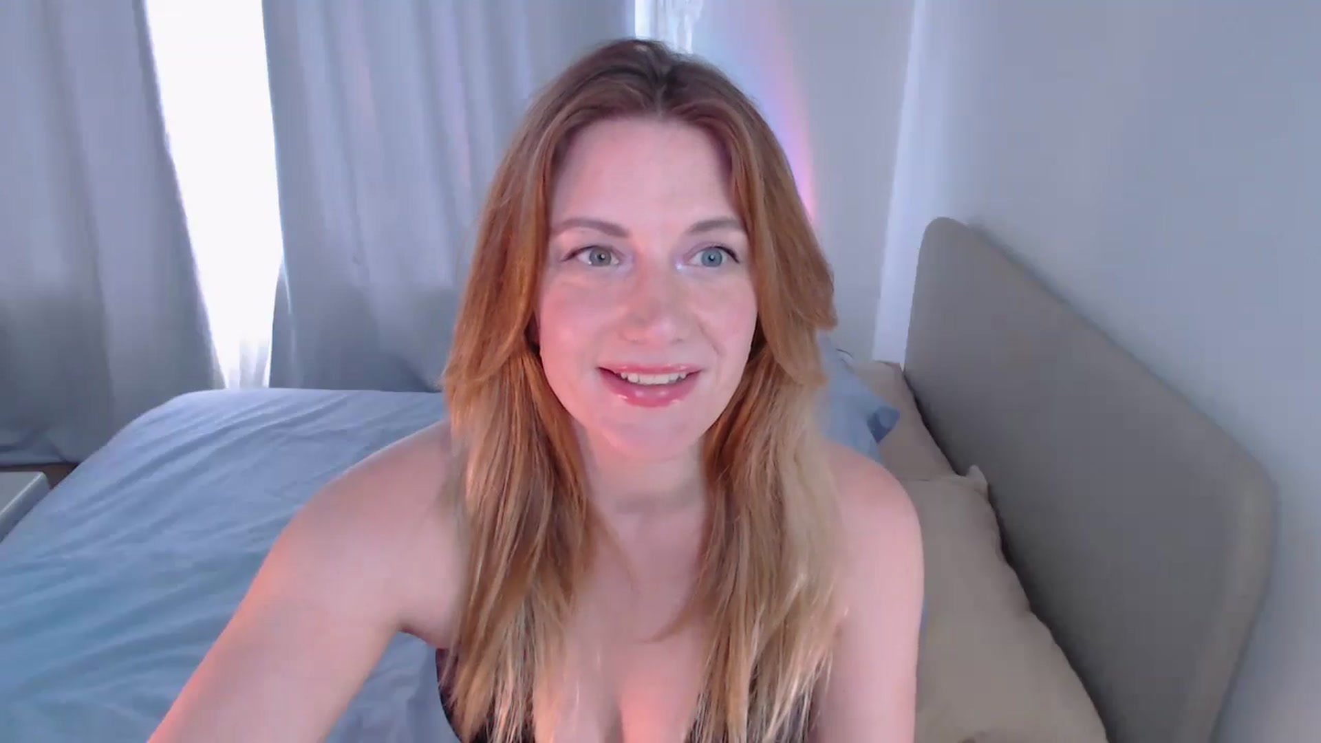 Gallery image thumbnail from xDaisyx's myfreecams stream on, 07/09/2024, 13:42 image 12 of 20