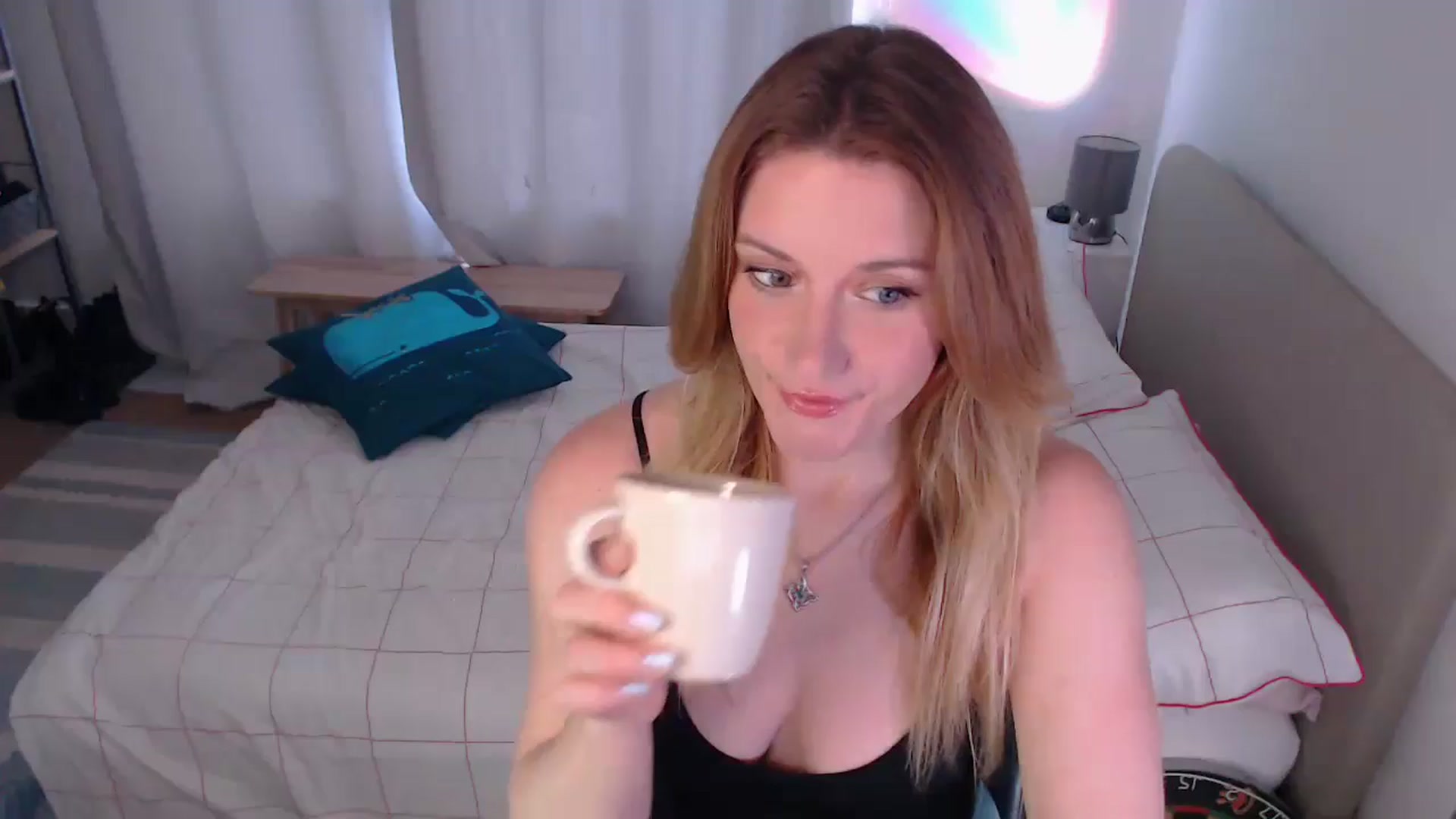 Gallery image thumbnail from xDaisyx's myfreecams stream on, 08/15/2024, 15:38 image 1 of 20