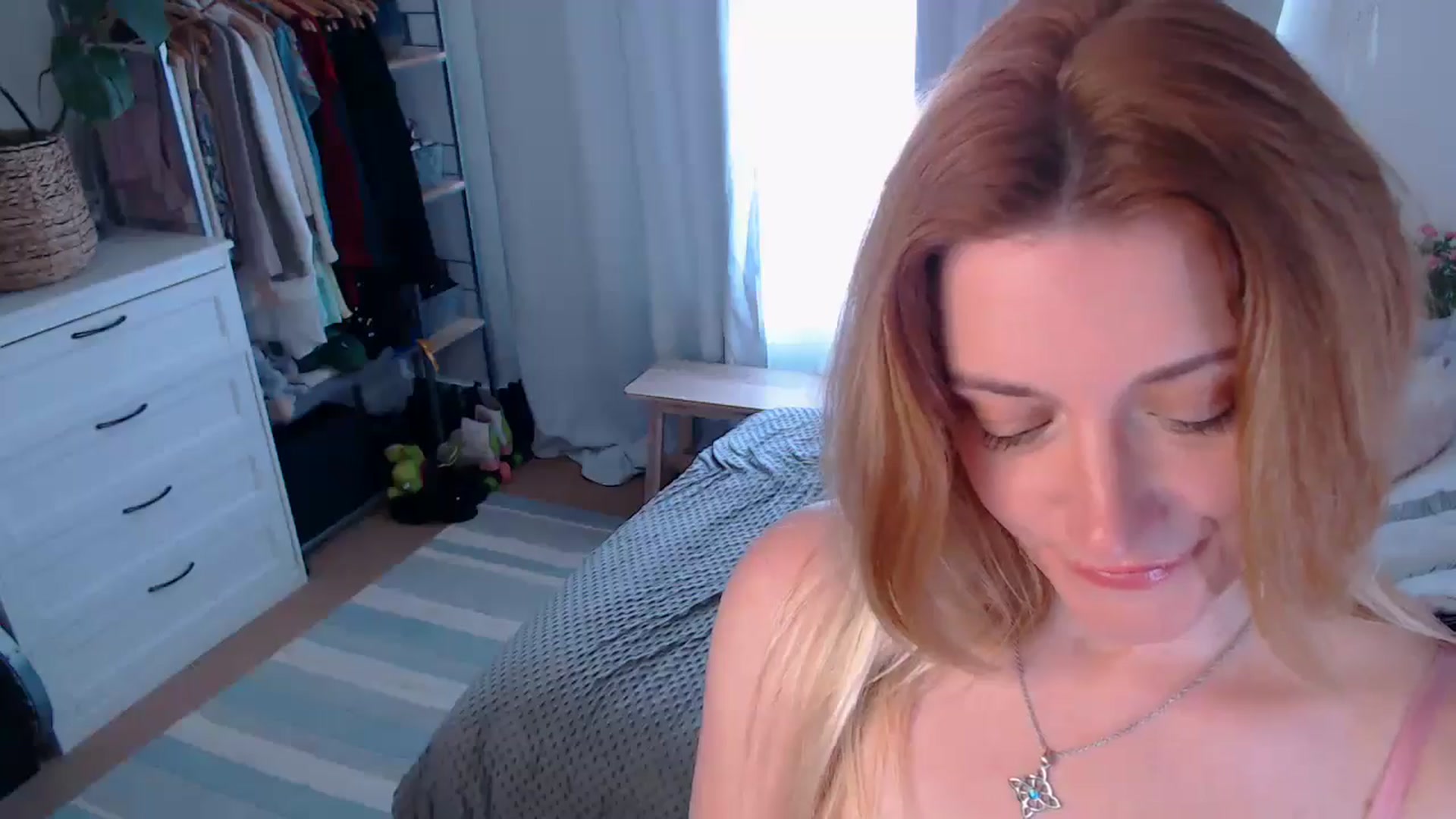 Gallery image thumbnail from xDaisyx's myfreecams stream on, 08/23/2024, 13:50 image 9 of 20