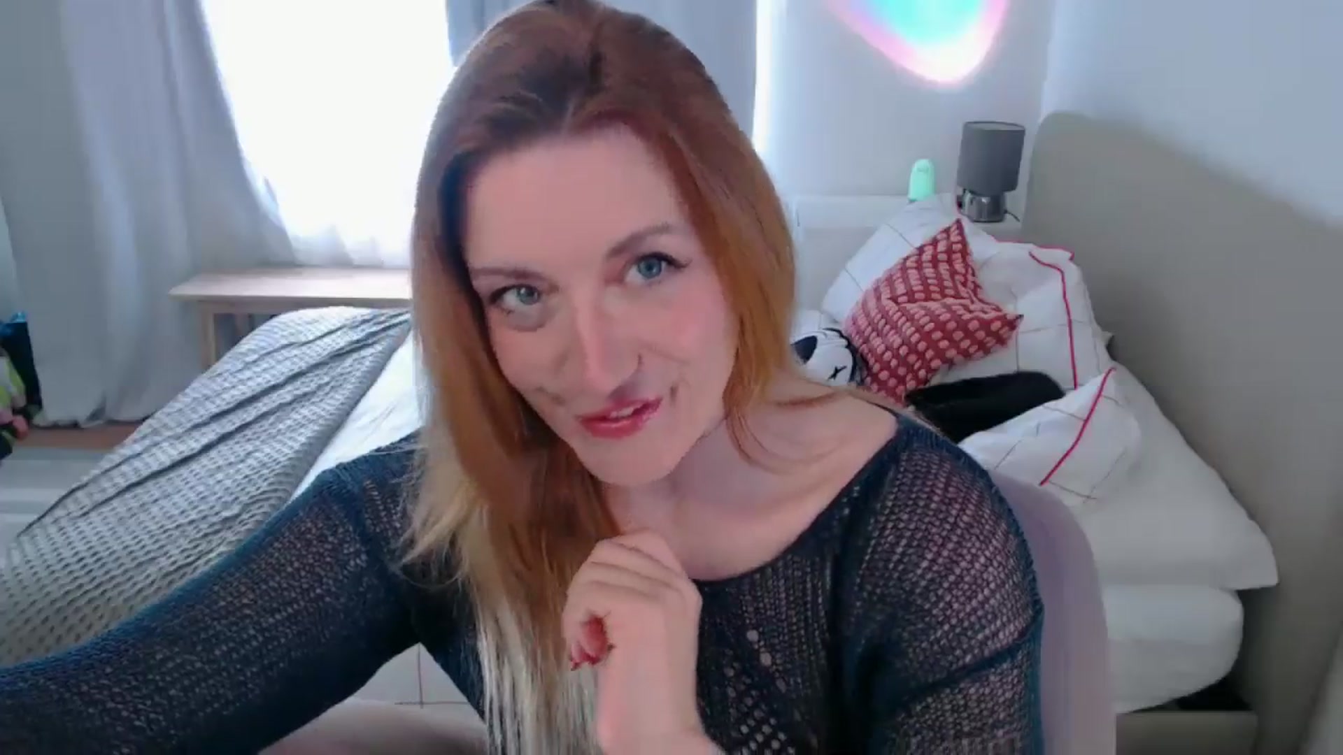 Gallery image thumbnail from xDaisyx's myfreecams stream on, 08/26/2024, 14:20 image 3 of 20
