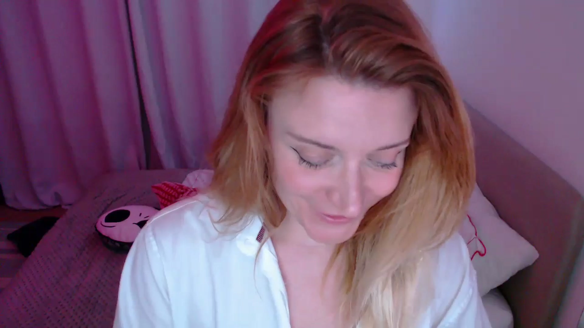 Gallery image thumbnail from xDaisyx's myfreecams stream on, 08/31/2024, 24:01 image 19 of 20