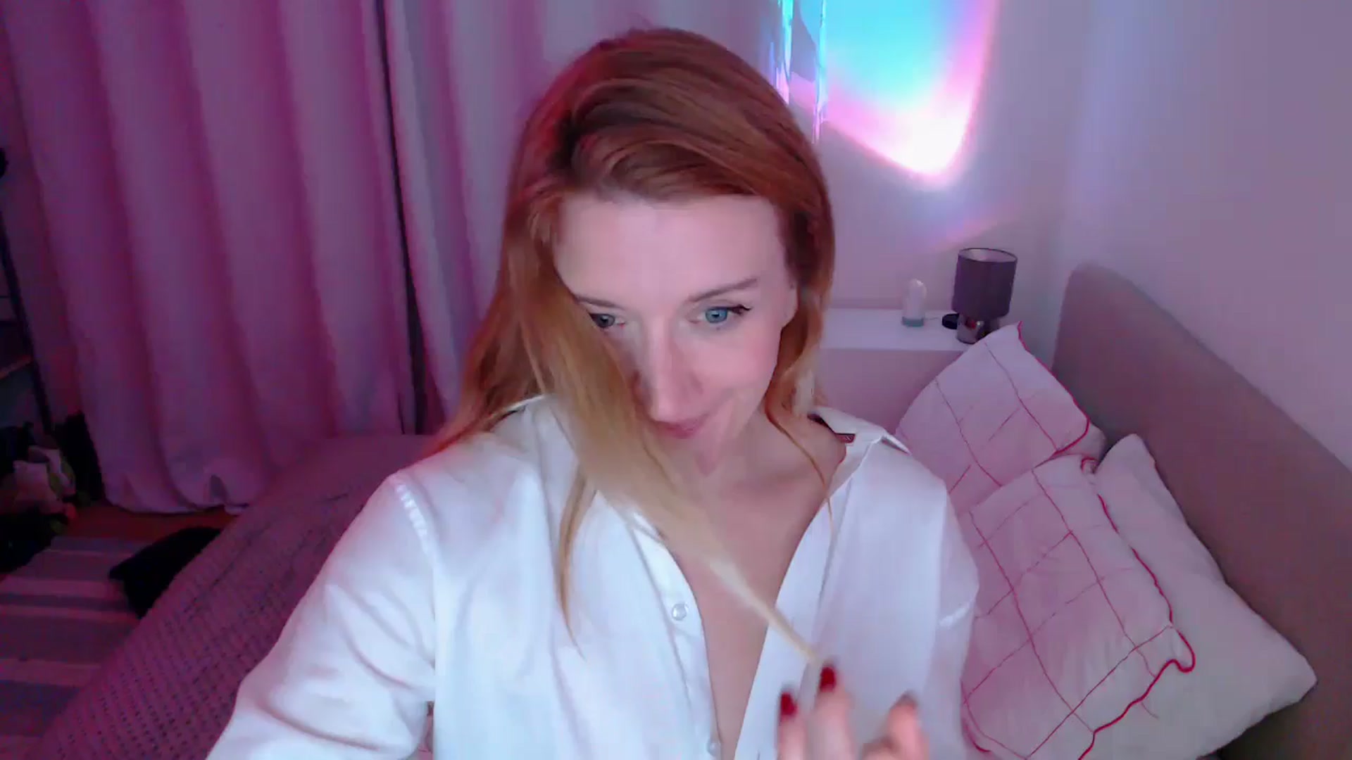 Gallery image thumbnail from xDaisyx's myfreecams stream on, 08/31/2024, 24:01 image 12 of 20