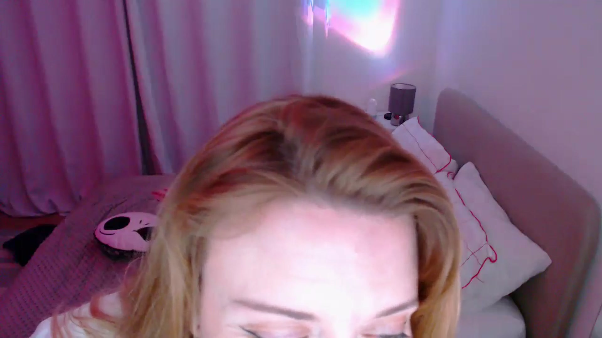 Gallery image thumbnail from xDaisyx's myfreecams stream on, 08/31/2024, 24:16 image 20 of 20