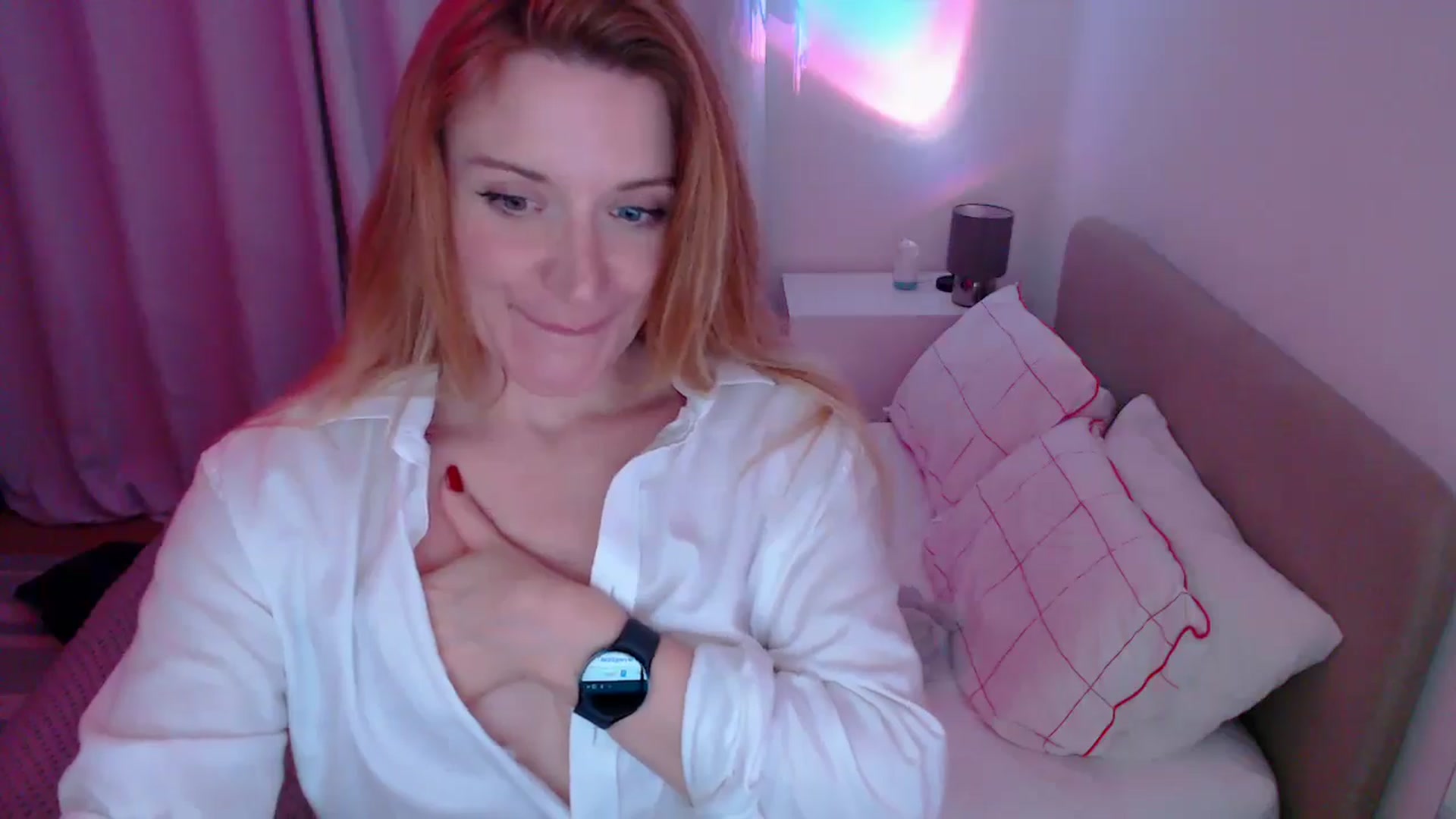 Gallery image thumbnail from xDaisyx's myfreecams stream on, 08/31/2024, 24:16 image 13 of 20