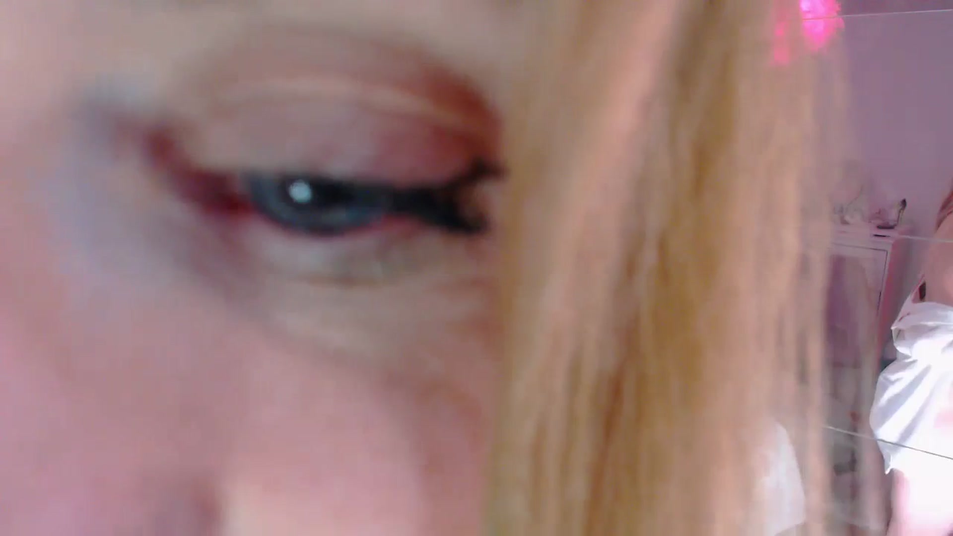 Gallery image thumbnail from xDaisyx's myfreecams stream on, 08/31/2024, 02:12 image 6 of 20