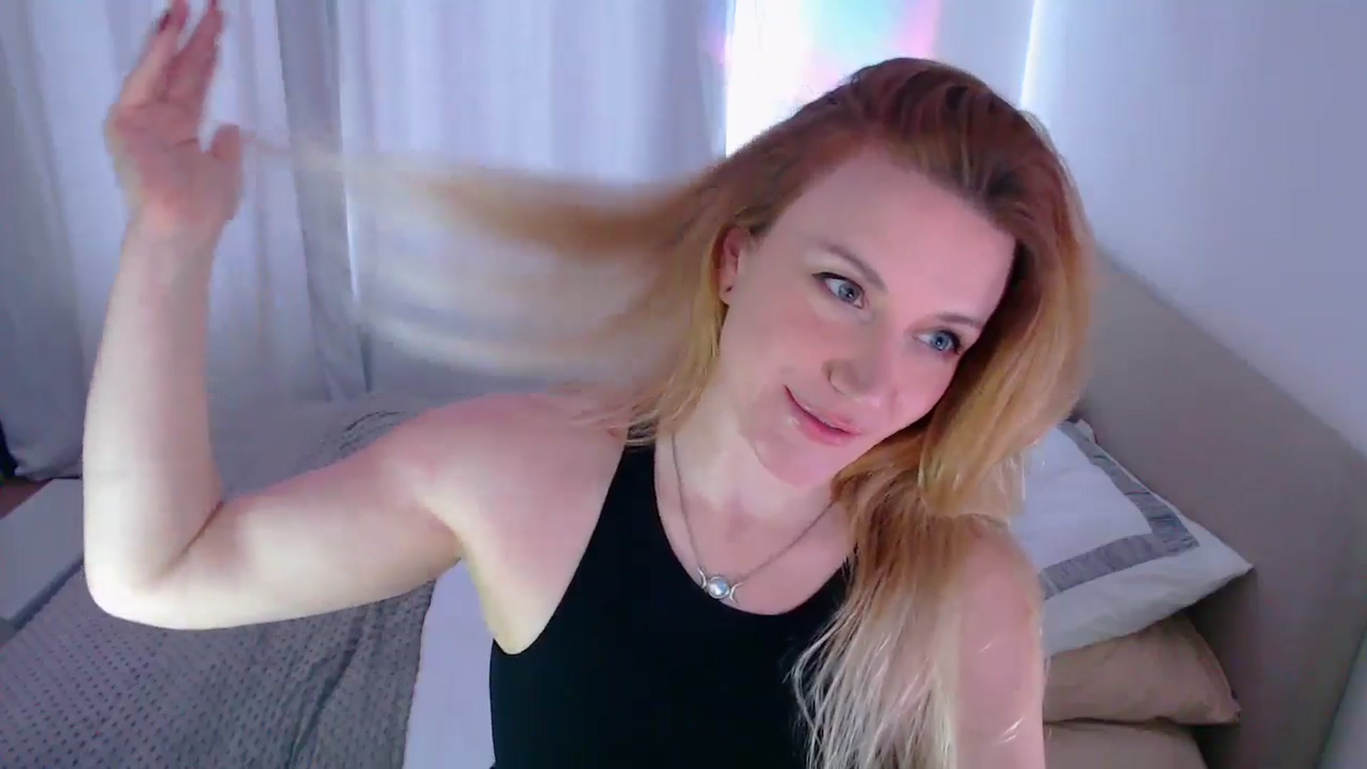 Gallery image thumbnail from xDaisyx's myfreecams stream on, 09/03/2024, 15:13 image 6 of 20