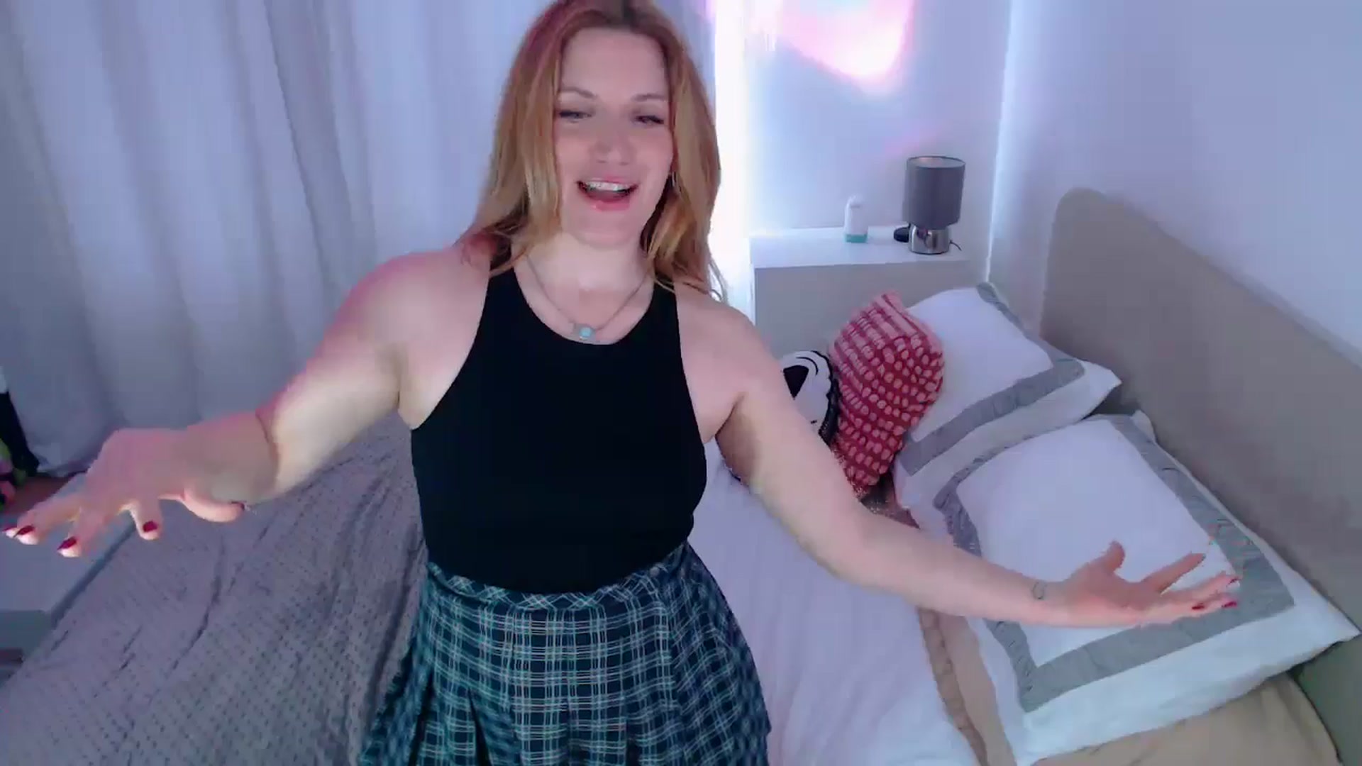 Gallery image thumbnail from xDaisyx's myfreecams stream on, 09/03/2024, 15:13 image 19 of 20