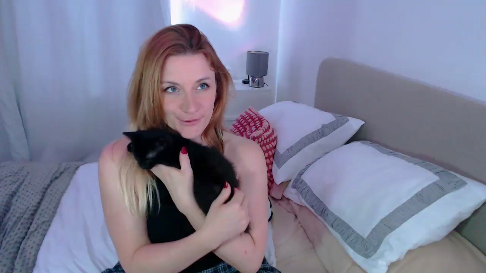 Gallery image thumbnail from xDaisyx's myfreecams stream on, 09/03/2024, 17:09 image 7 of 20