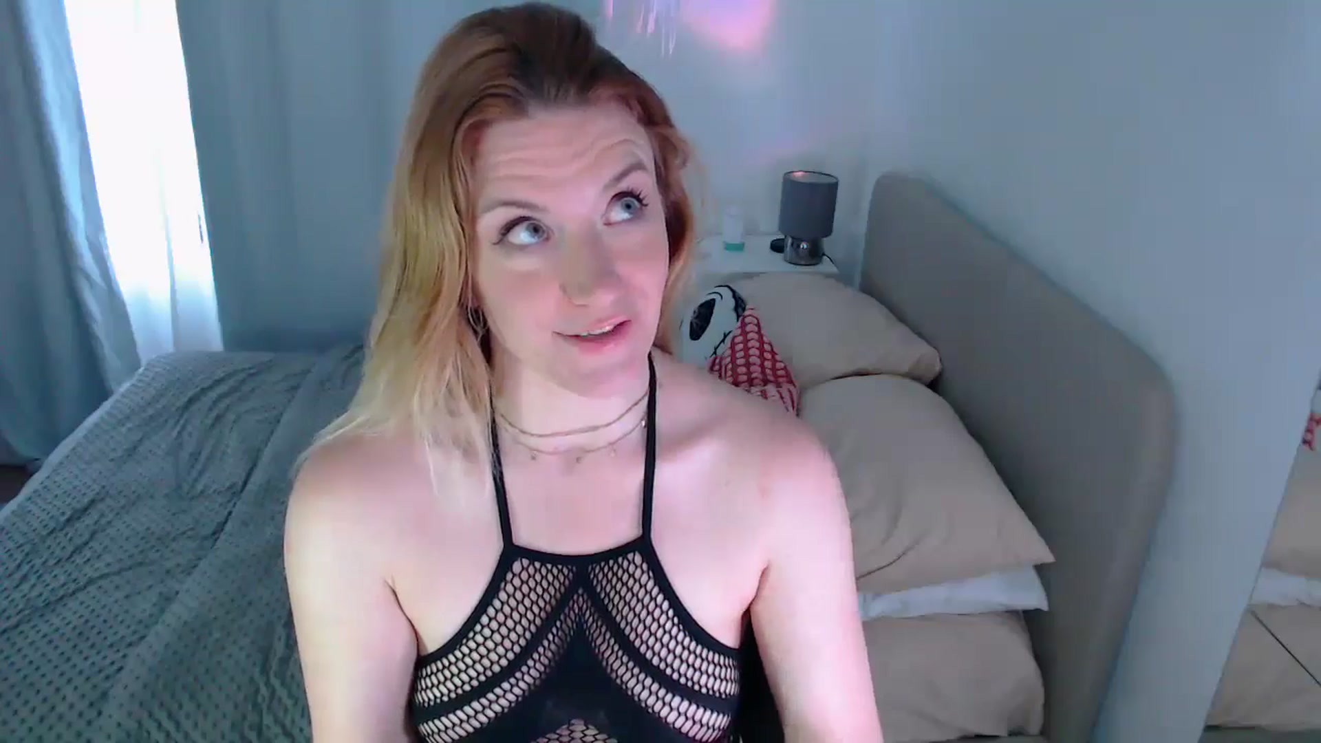 Gallery image thumbnail from xDaisyx's myfreecams stream on, 09/05/2024, 17:29 image 5 of 20