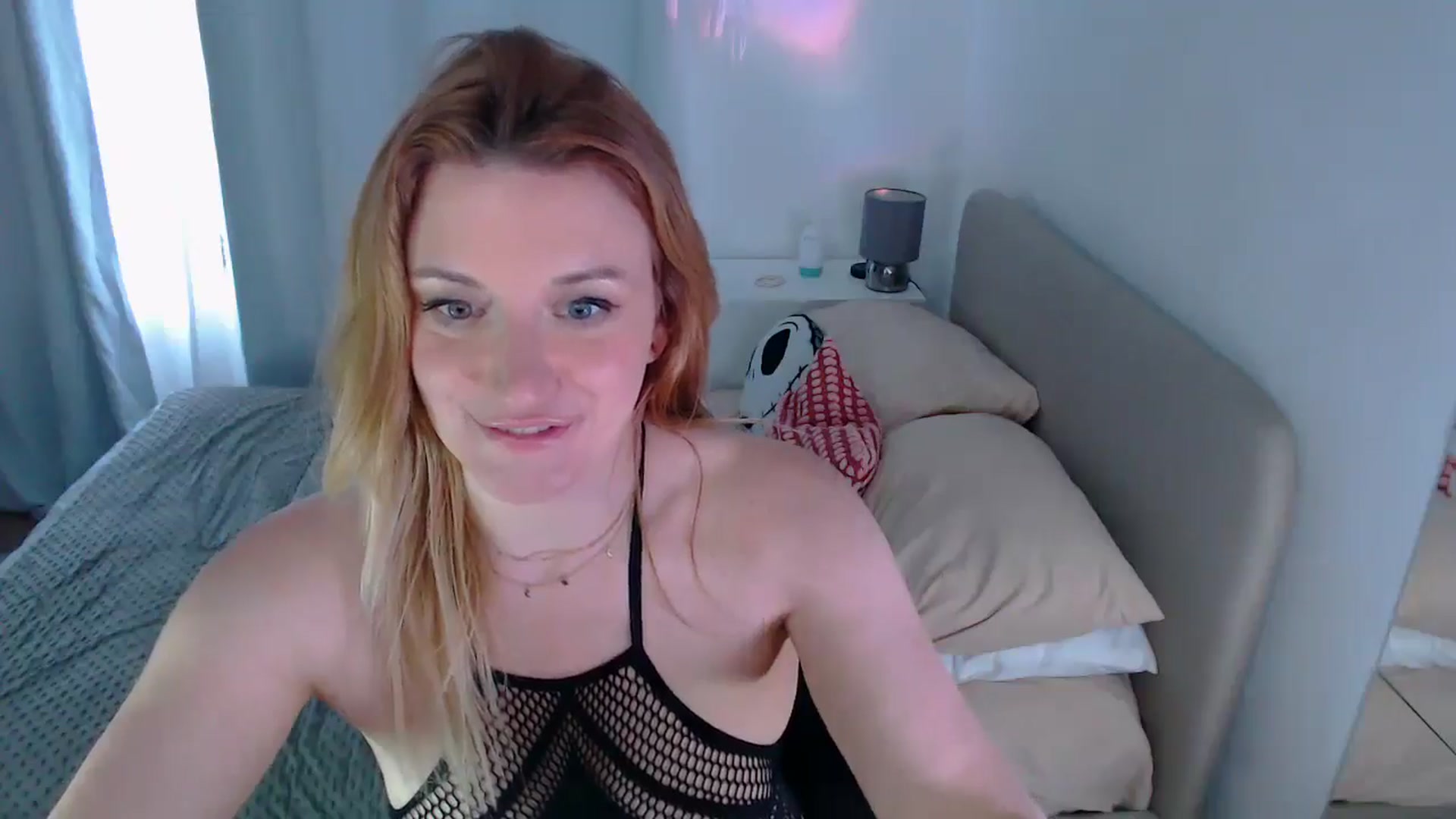 Gallery image thumbnail from xDaisyx's myfreecams stream on, 09/05/2024, 17:29 image 11 of 20