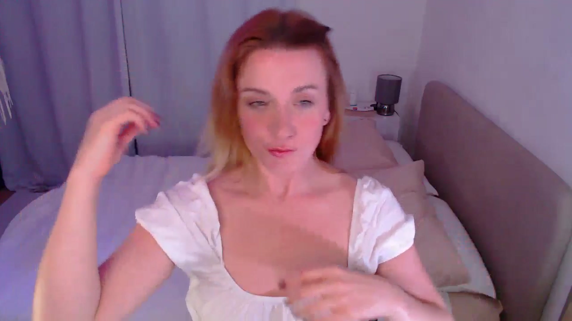 Gallery image thumbnail from xDaisyx's myfreecams stream on, 09/12/2024, 22:17 image 4 of 20