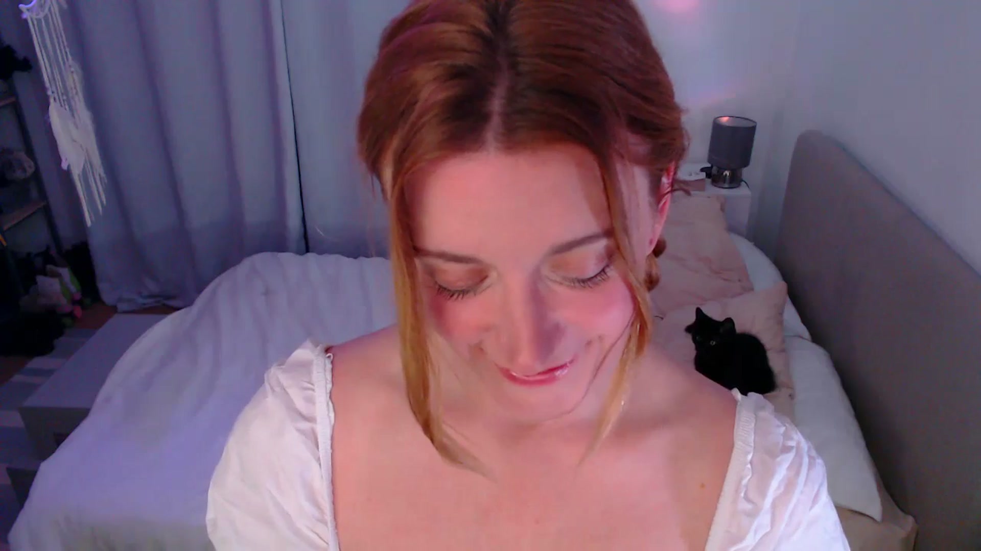 Gallery image thumbnail from xDaisyx's myfreecams stream on, 09/12/2024, 23:12 image 9 of 20