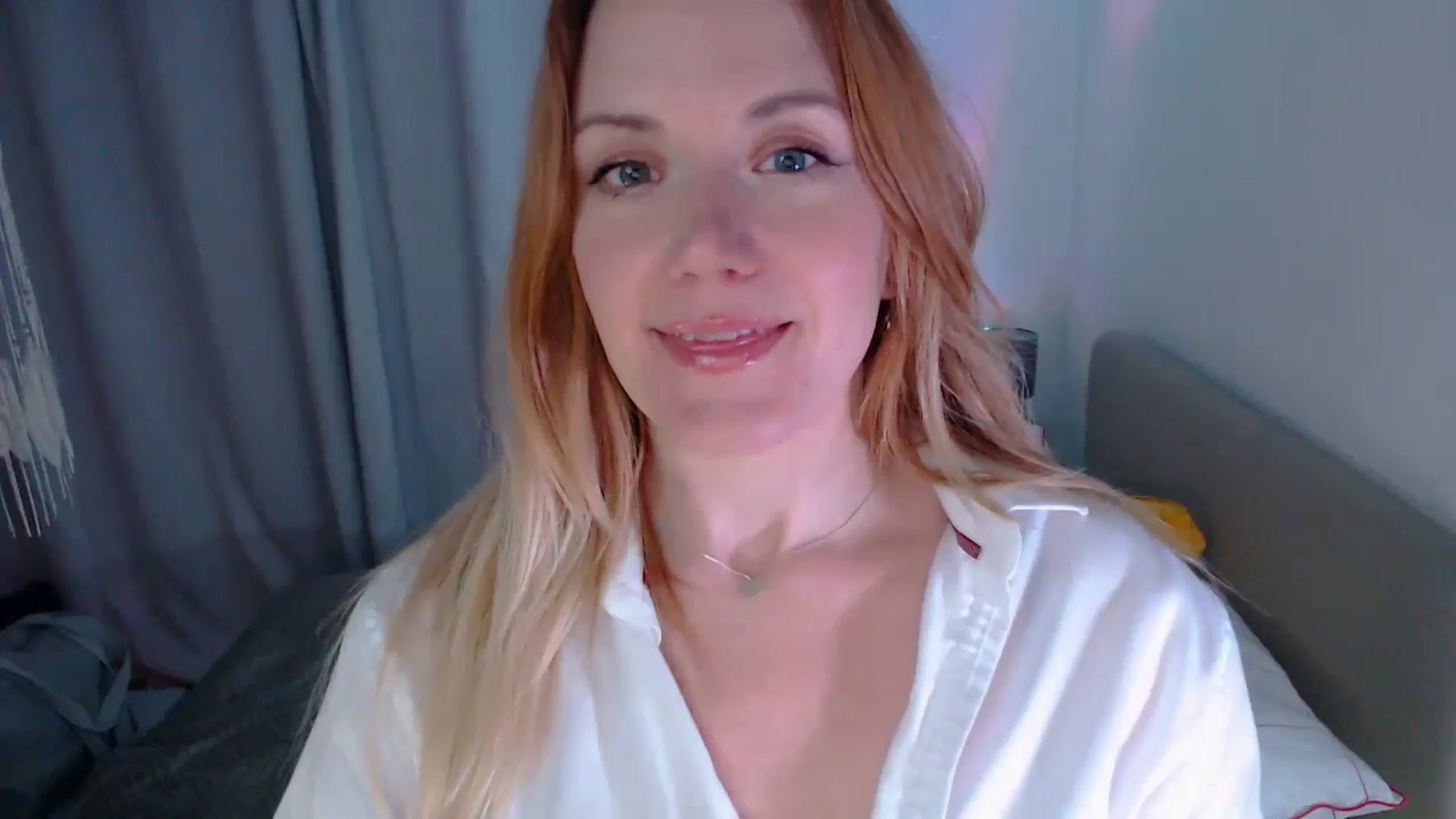 Gallery image thumbnail from xDaisyx's myfreecams stream on, 09/16/2024, 19:18 image 1 of 20