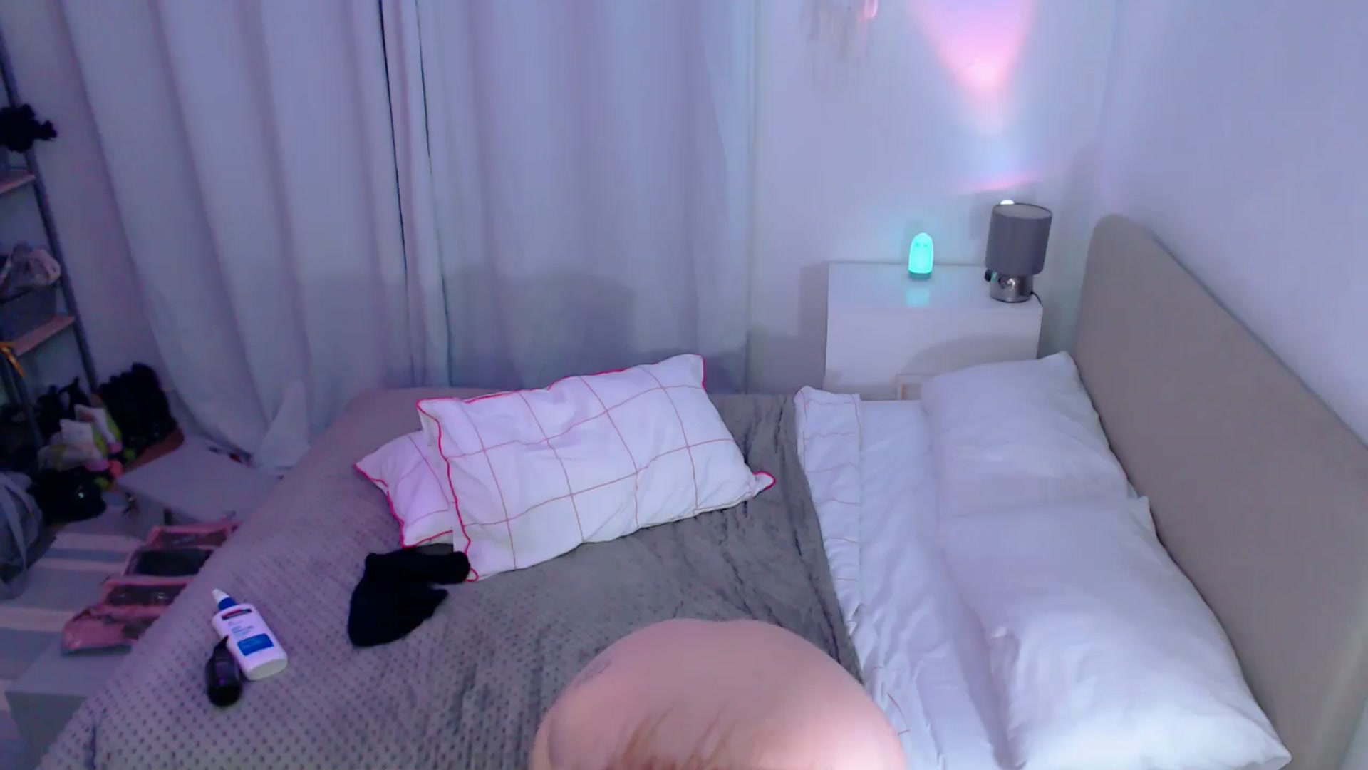 Gallery image thumbnail from xDaisyx's myfreecams stream on, 09/19/2024, 19:51 image 16 of 20