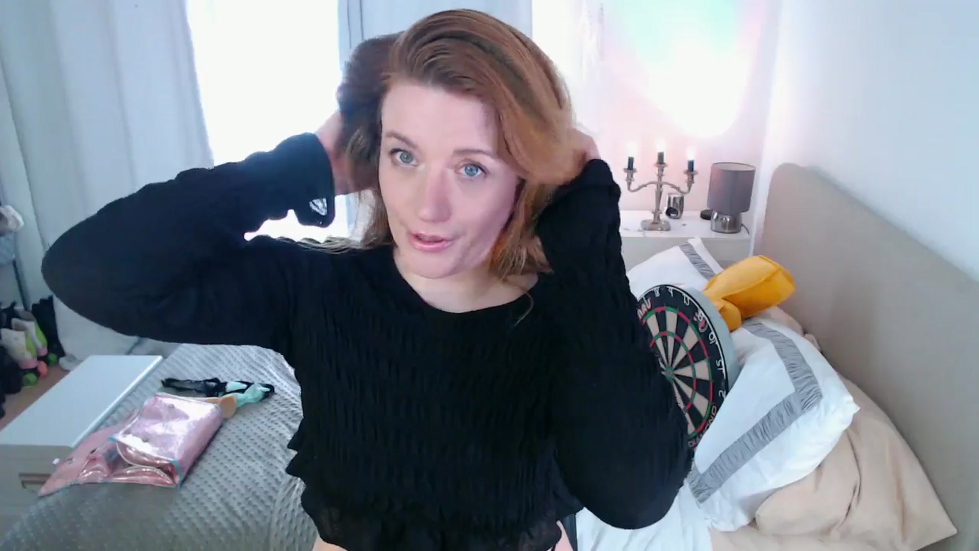 Gallery image thumbnail from xDaisyx's myfreecams stream on, 09/26/2024, 18:27 image 9 of 20