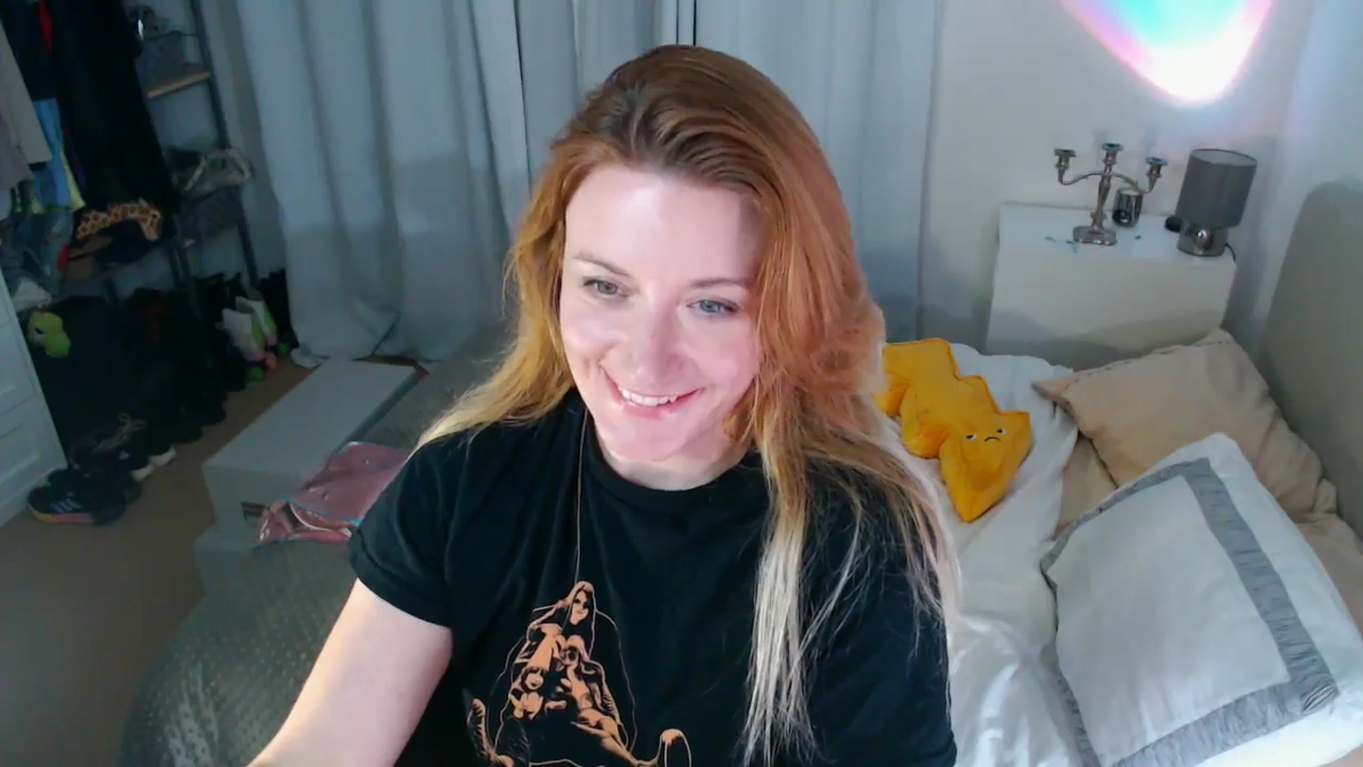 Gallery image thumbnail from xDaisyx's myfreecams stream on, 09/26/2024, 18:39 image 19 of 20