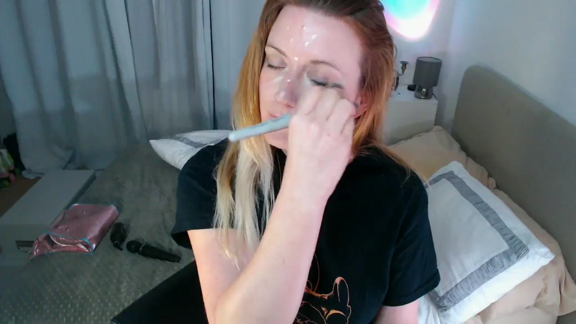 Gallery image thumbnail from xDaisyx's myfreecams stream on, 09/26/2024, 18:39 image 17 of 20