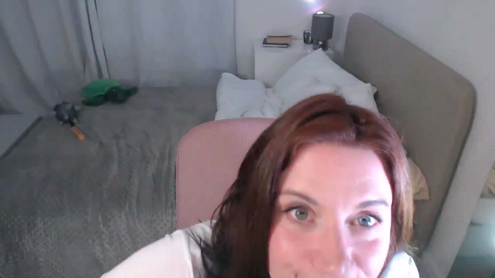 Gallery image thumbnail from xDaisyx's myfreecams stream on, 10/16/2024, 24:04 image 10 of 20