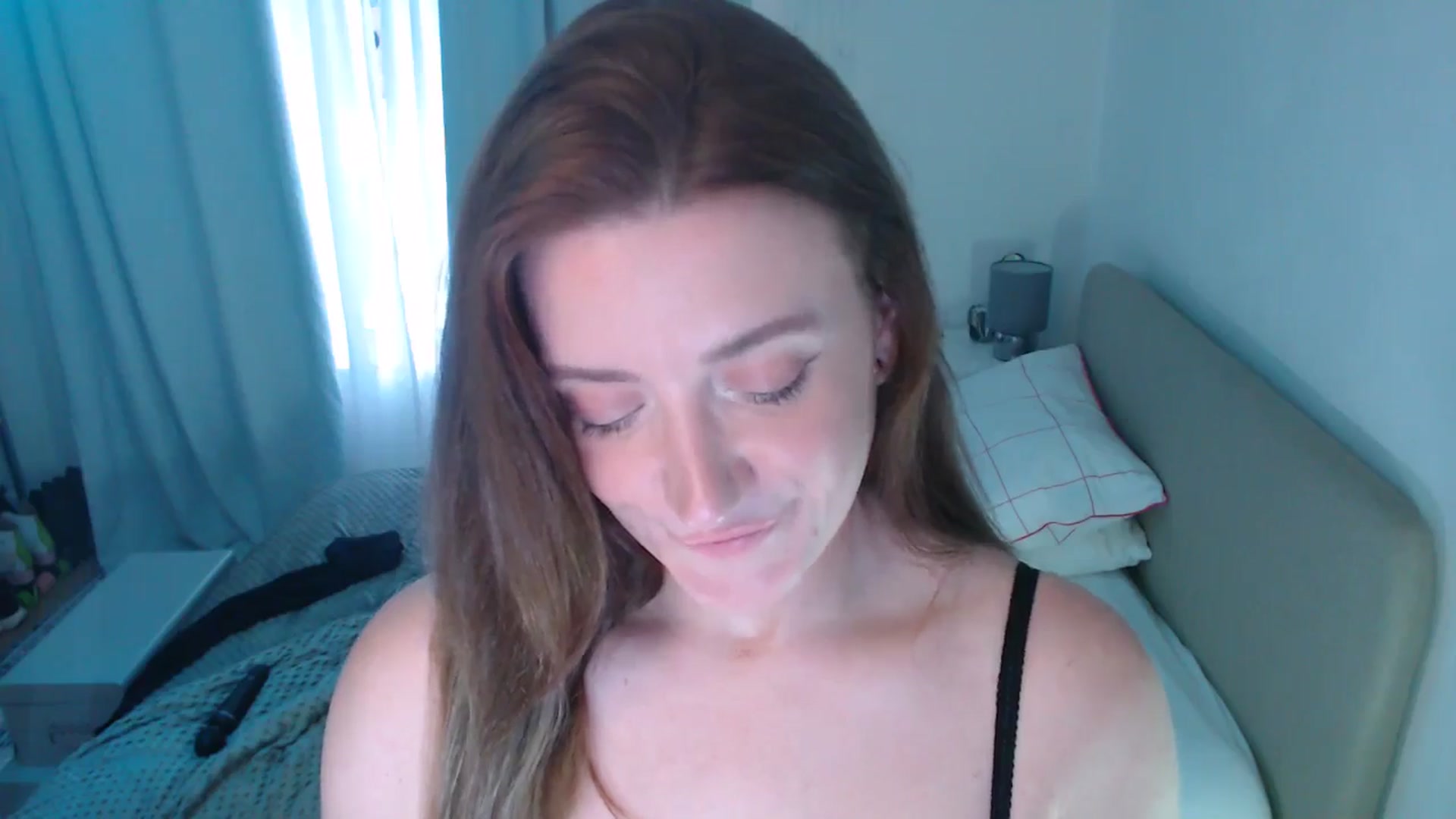 Gallery image thumbnail from xDaisyx's myfreecams stream on, 10/21/2024, 16:30 image 3 of 20