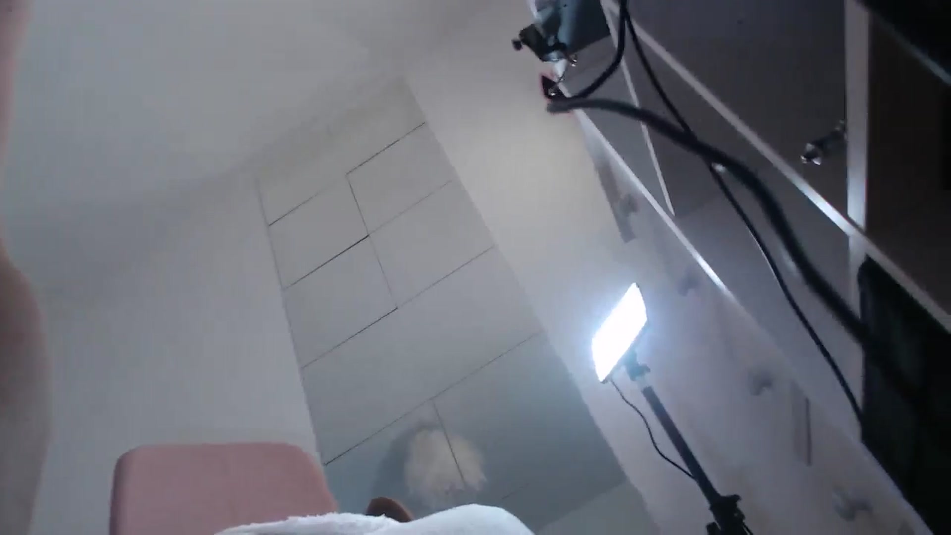 Gallery image thumbnail from xDaisyx's myfreecams stream on, 10/28/2024, 17:50 image 9 of 20