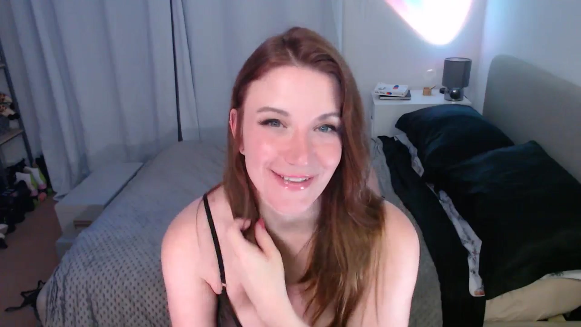 Gallery image thumbnail from xDaisyx's myfreecams stream on, 11/04/2024, 24:02 image 5 of 20