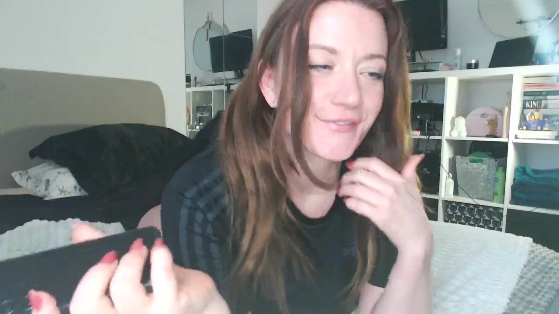 Gallery image thumbnail from xDaisyx's myfreecams stream on, 11/05/2024, 14:54 image 15 of 20