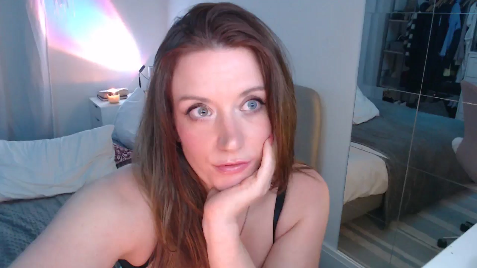 Gallery image thumbnail from xDaisyx's myfreecams stream on, 11/13/2024, 24:20 image 5 of 20