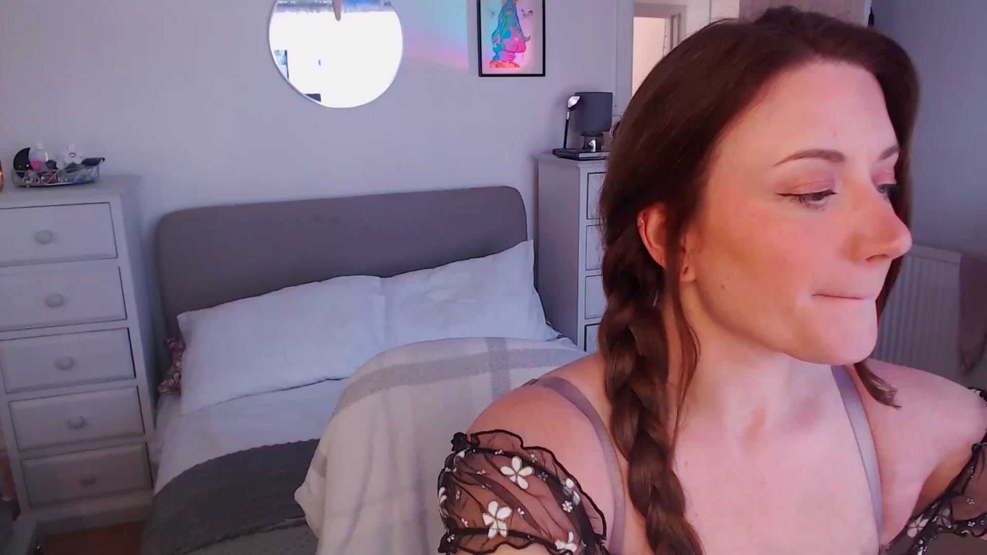 Gallery image thumbnail from xDaisyx's myfreecams stream on, 11/26/2024, 14:25 image 1 of 20