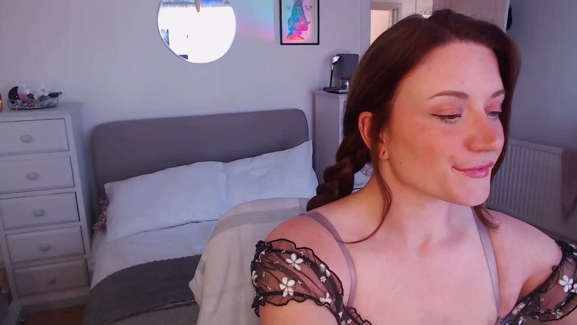 Gallery image thumbnail from xDaisyx's myfreecams stream on, 11/26/2024, 14:25 image 2 of 20