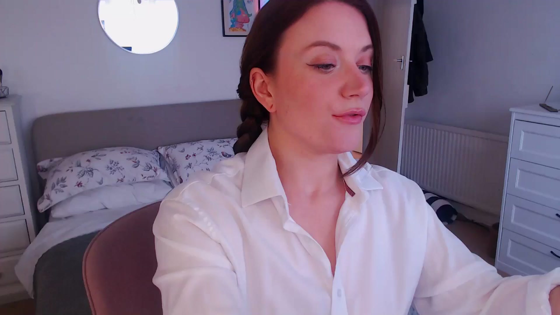 Gallery image thumbnail from xDaisyx's myfreecams stream on, 12/03/2024, 17:01 image 1 of 20