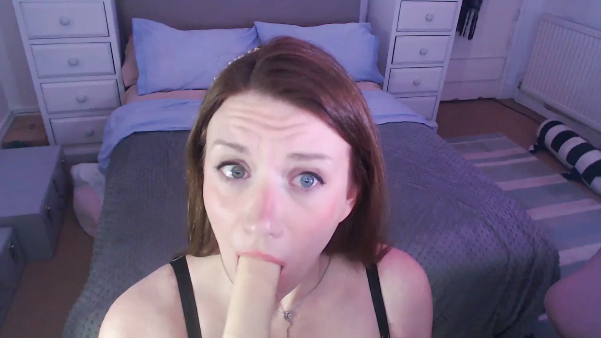 Gallery image thumbnail from xDaisyx's myfreecams stream on, 12/16/2024, 15:25 image 18 of 20